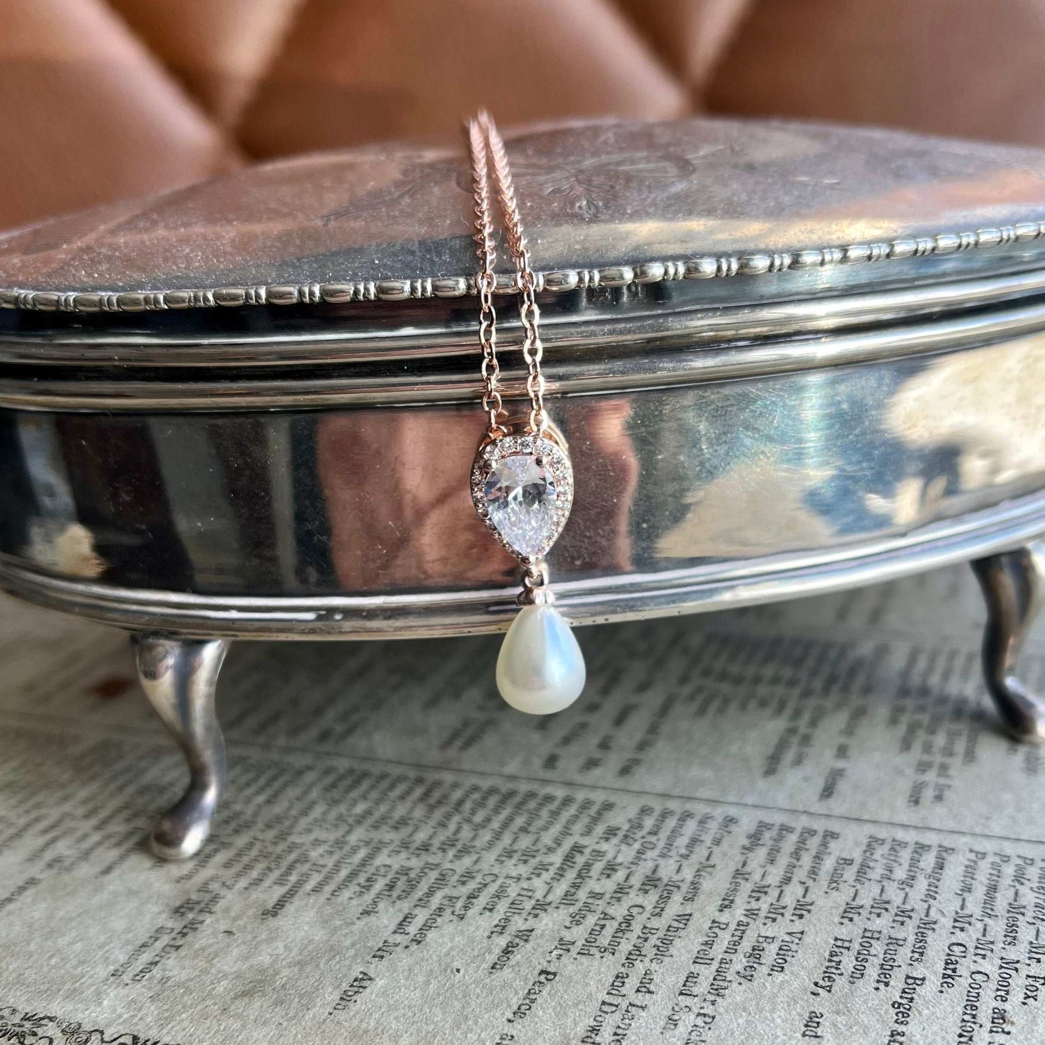 Alisha, Freshwater Pearl Rose Gold Pendant