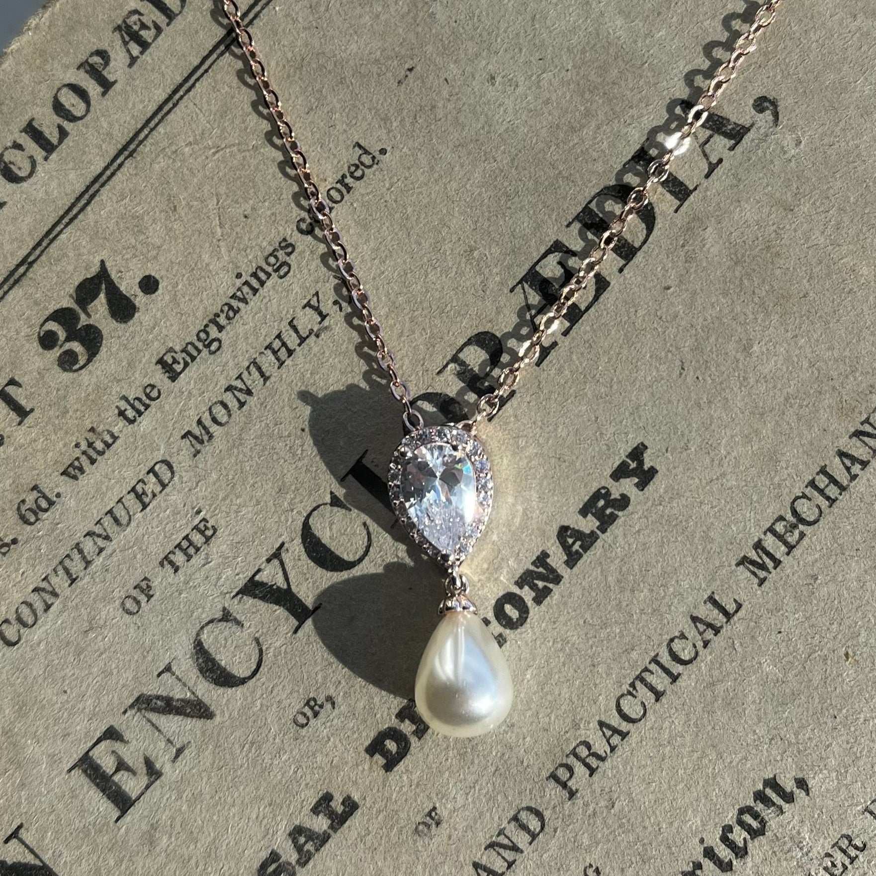 Alisha, Freshwater Pearl Rose Gold Pendant