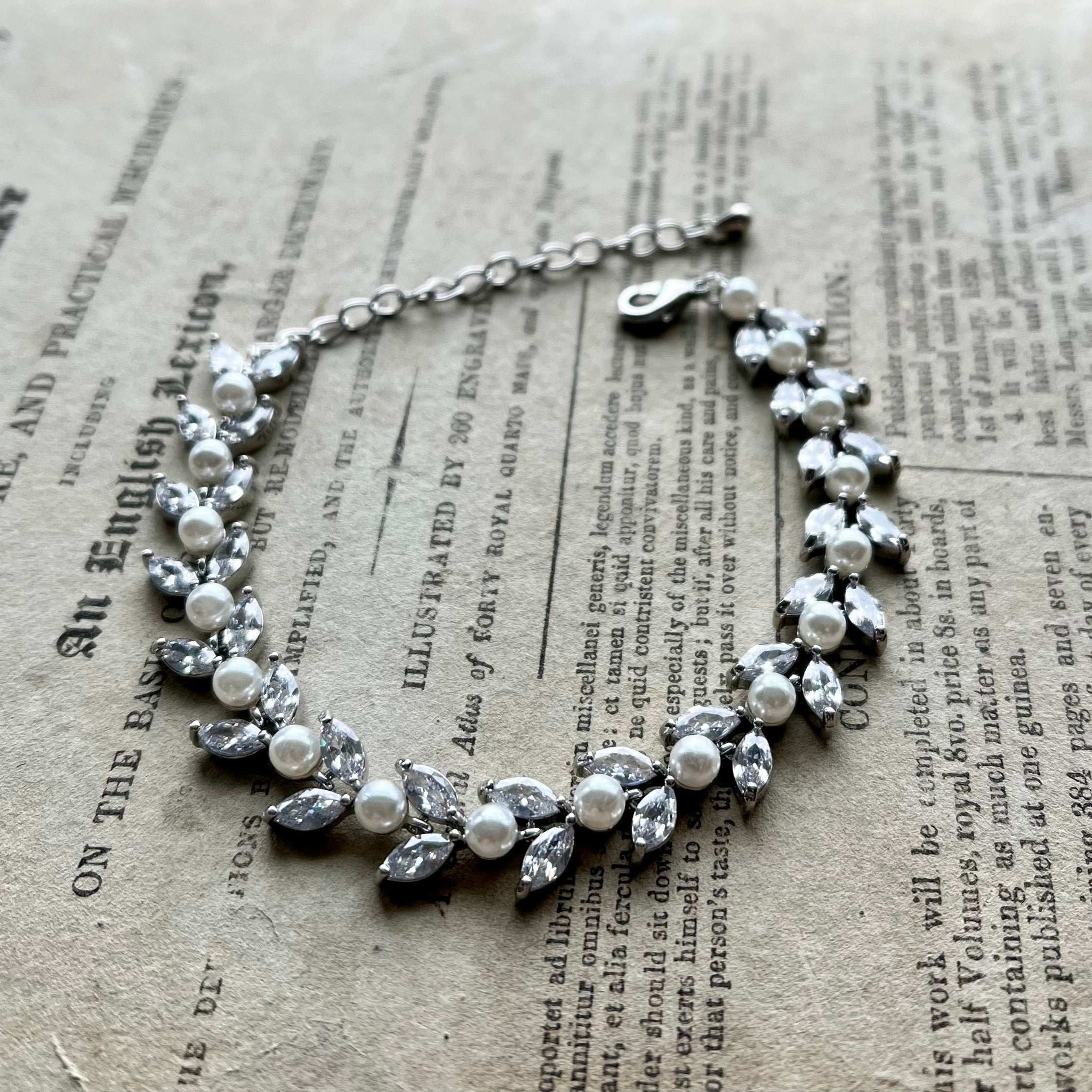 Aubrey, Silver Leaf Crystal & Pearl Bracelet