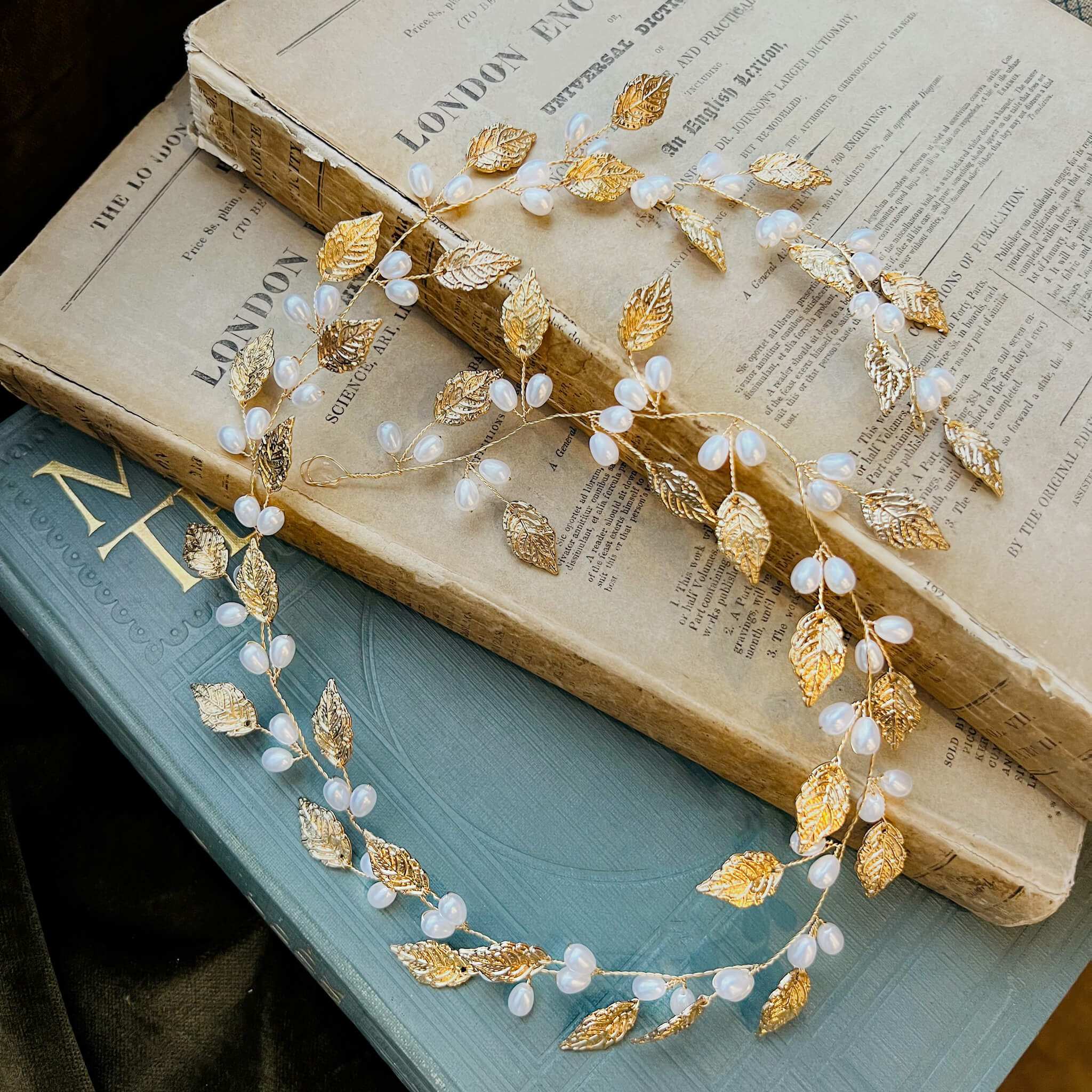 Jules Bridal - Ansa, Golden Leaf Hair Vine with Pearls