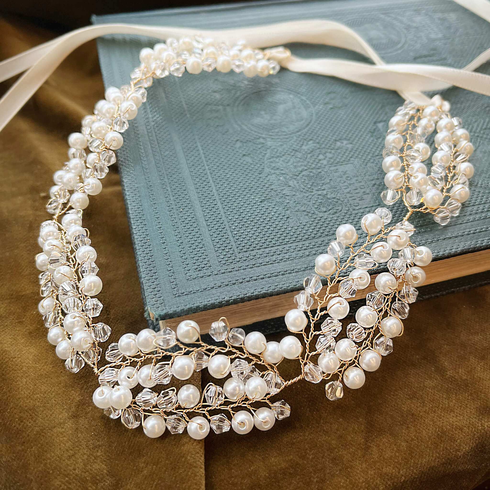 Jules Bridal - Asteria, Goldtone Pearl & Crystal Hair Vine
