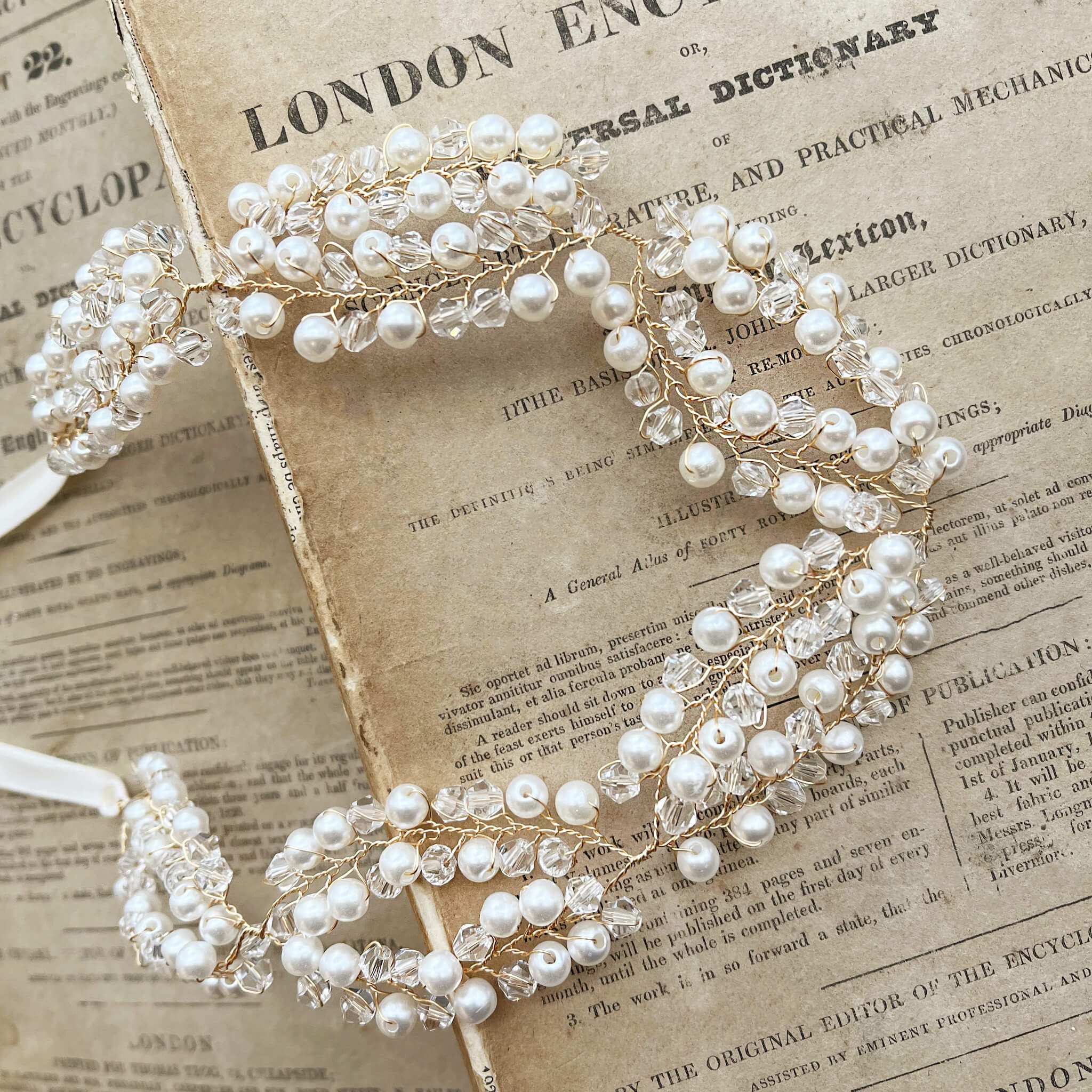 Jules Bridal - Asteria, Goldtone Pearl & Crystal Hair Vine