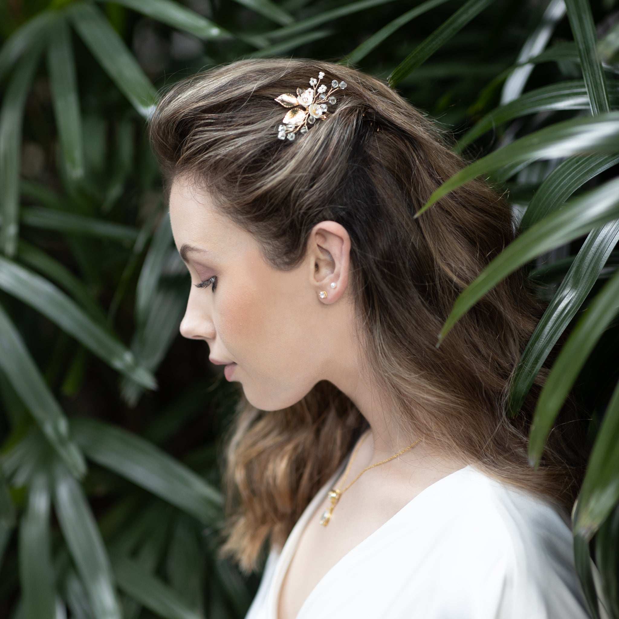 Jules Bridal - Bergdis, Golden Floral Beaded Hair Pin