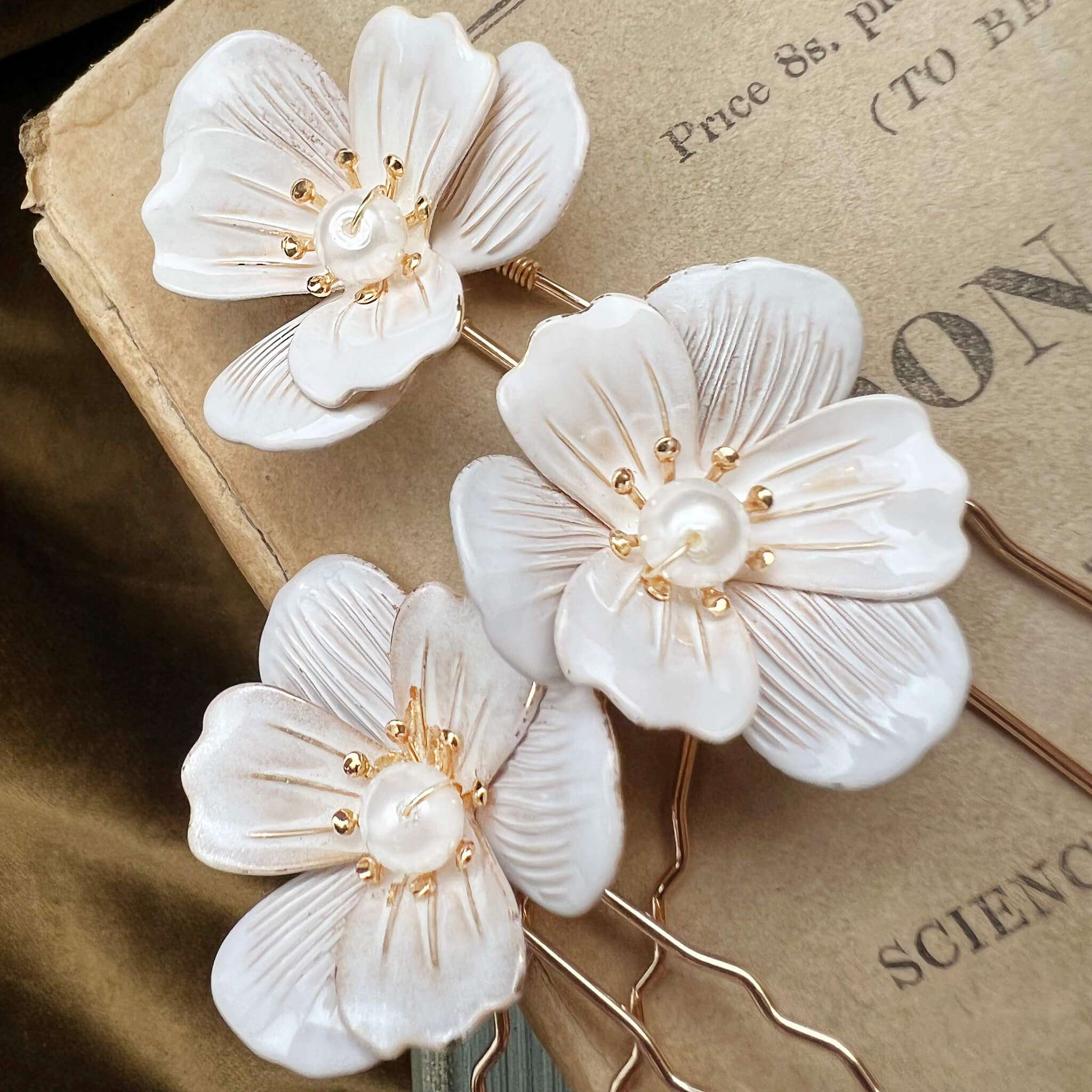 Jules Bridal - Colette, Pearl & Enamel Floral Hair Pin Set in Gold