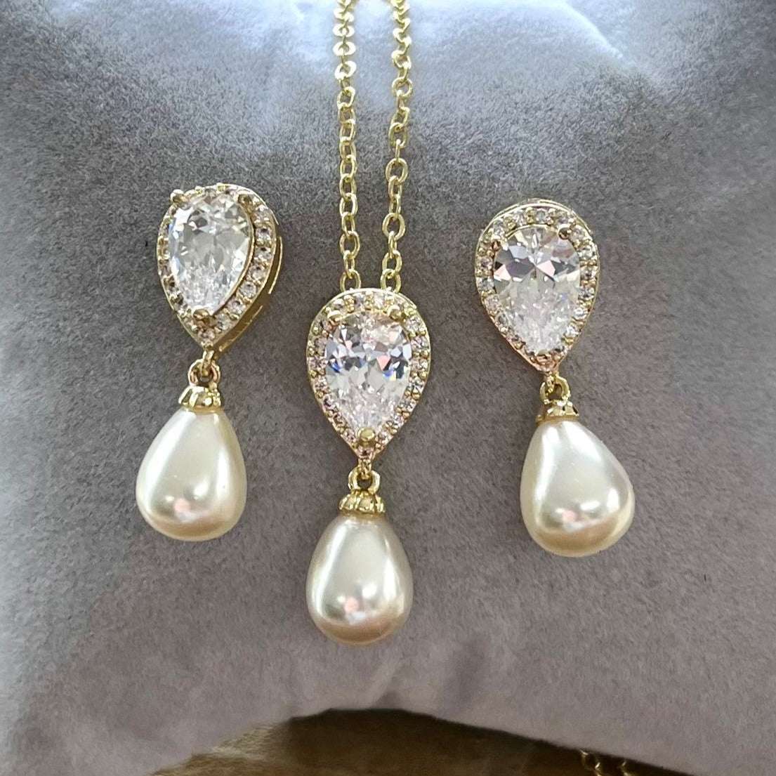 Alisha Jewellery Set, Gold Crystal Teardrop Pearl Earrings with Pendant Necklace
