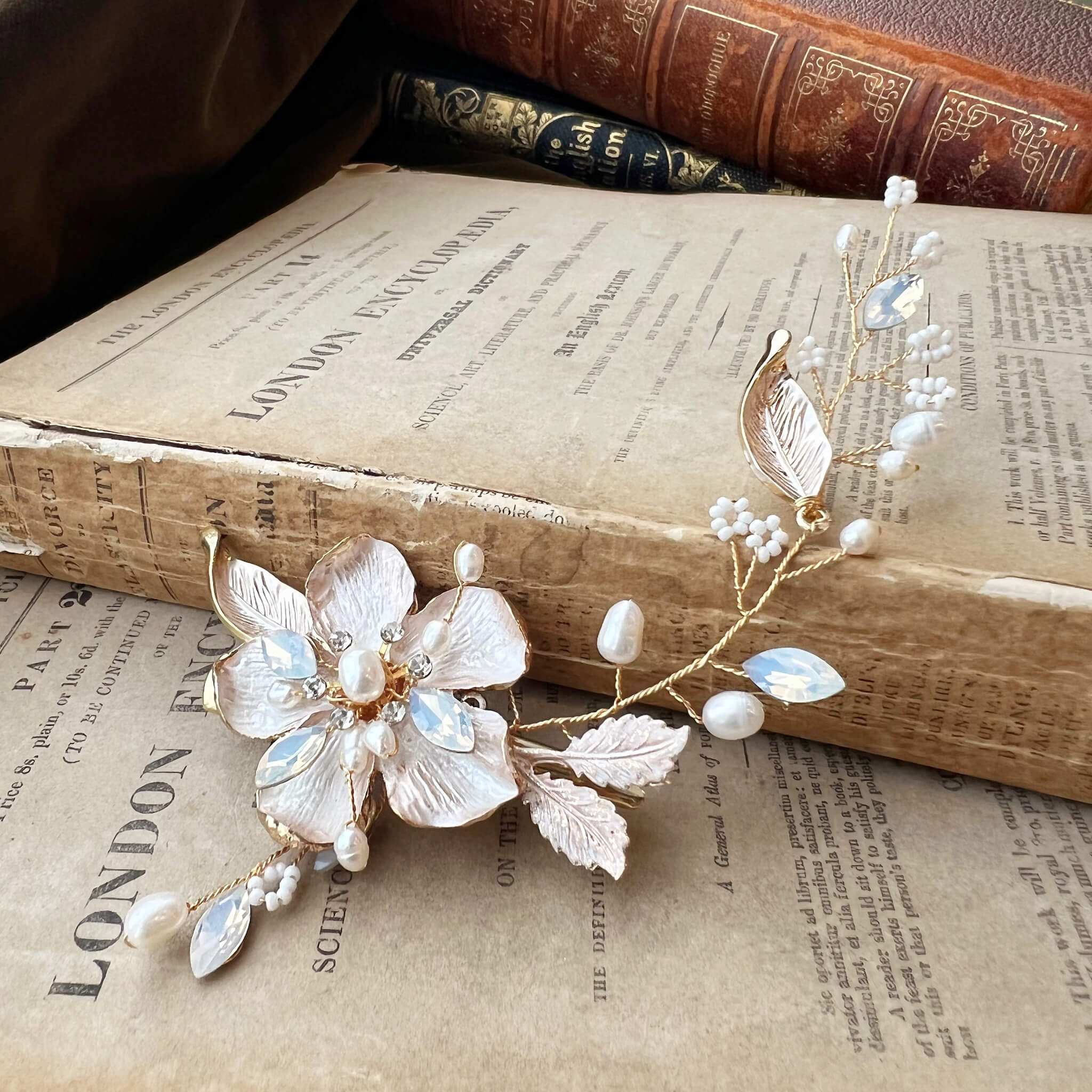 Jules Bridal - Emilia, Pearl & Opal Floral Hair Clip in Gold