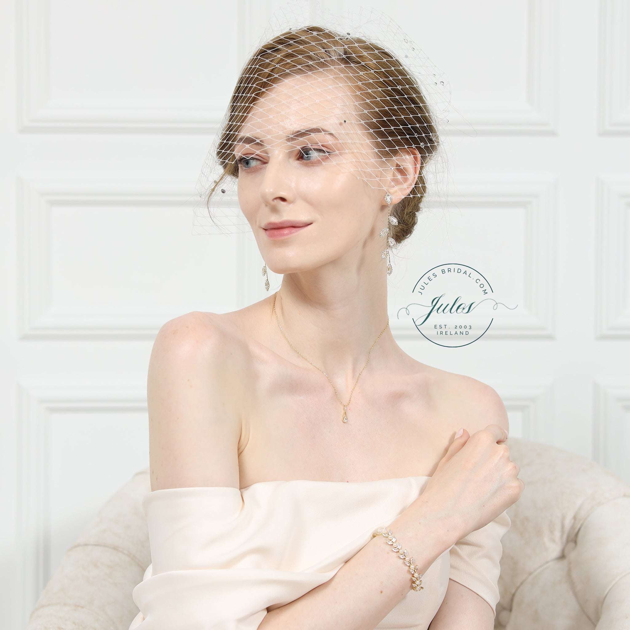 Estrid, Bridal Earrings in Gold