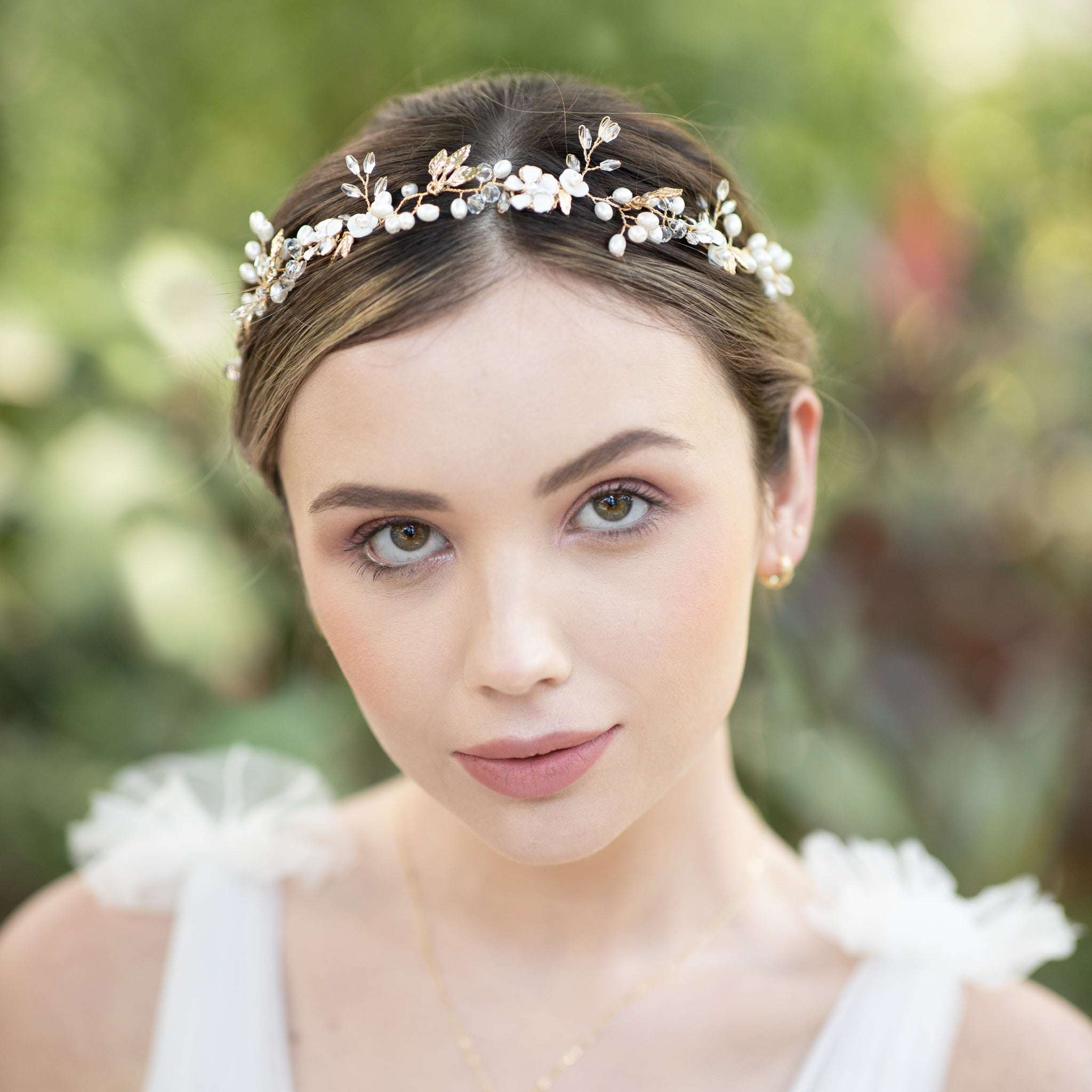 Jules Bridal - Freja, Floral Pearl Golden Leaf Hair Vine