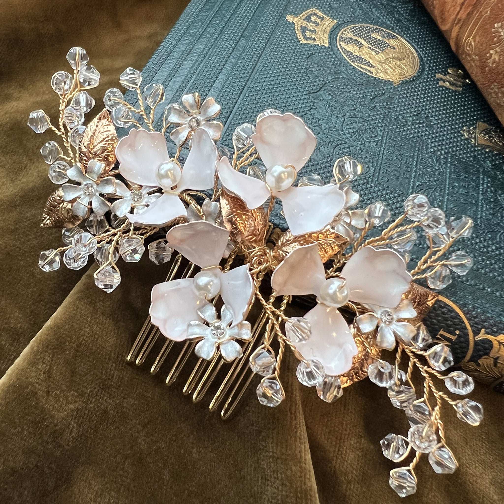Jules Bridal - Gisla, Enamel Floral Golden Leaf Hair Comb