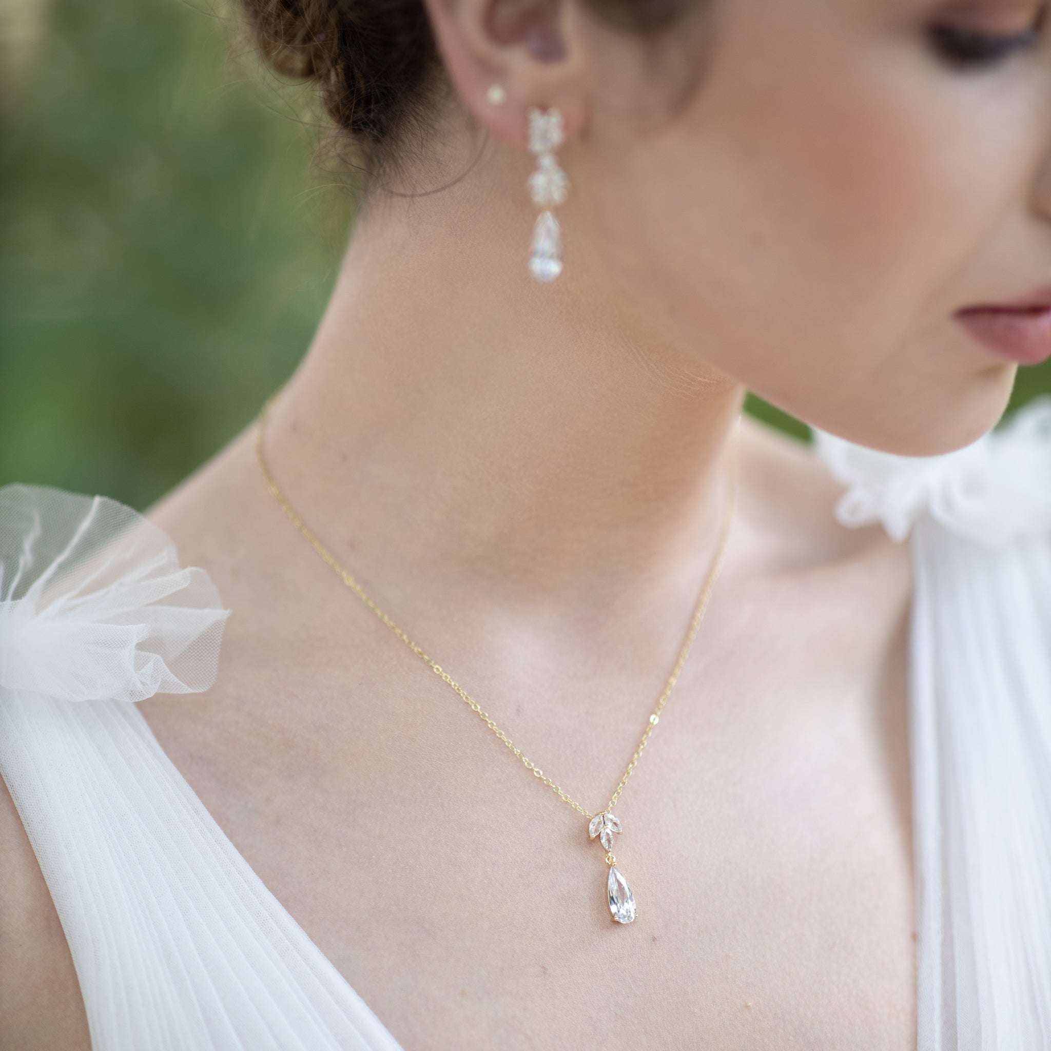 Jules Bridal - Alina, Goldtone Crystal Drop Pendant Necklace
