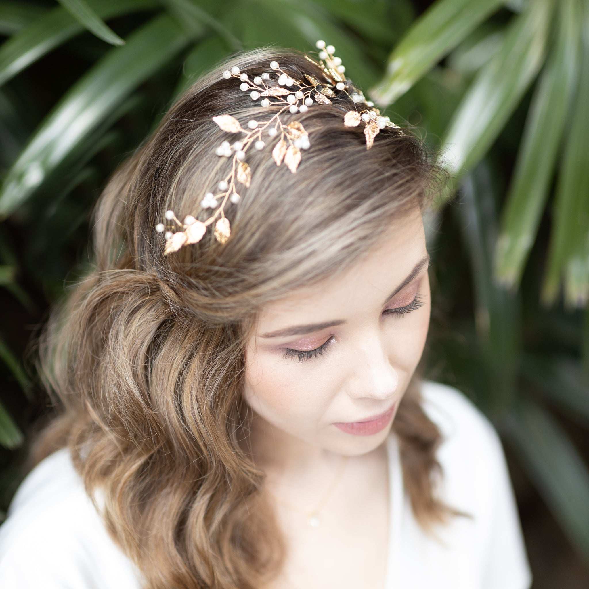 Jules Bridal - Liana, Golden Leaf Hair Vine with Pearls