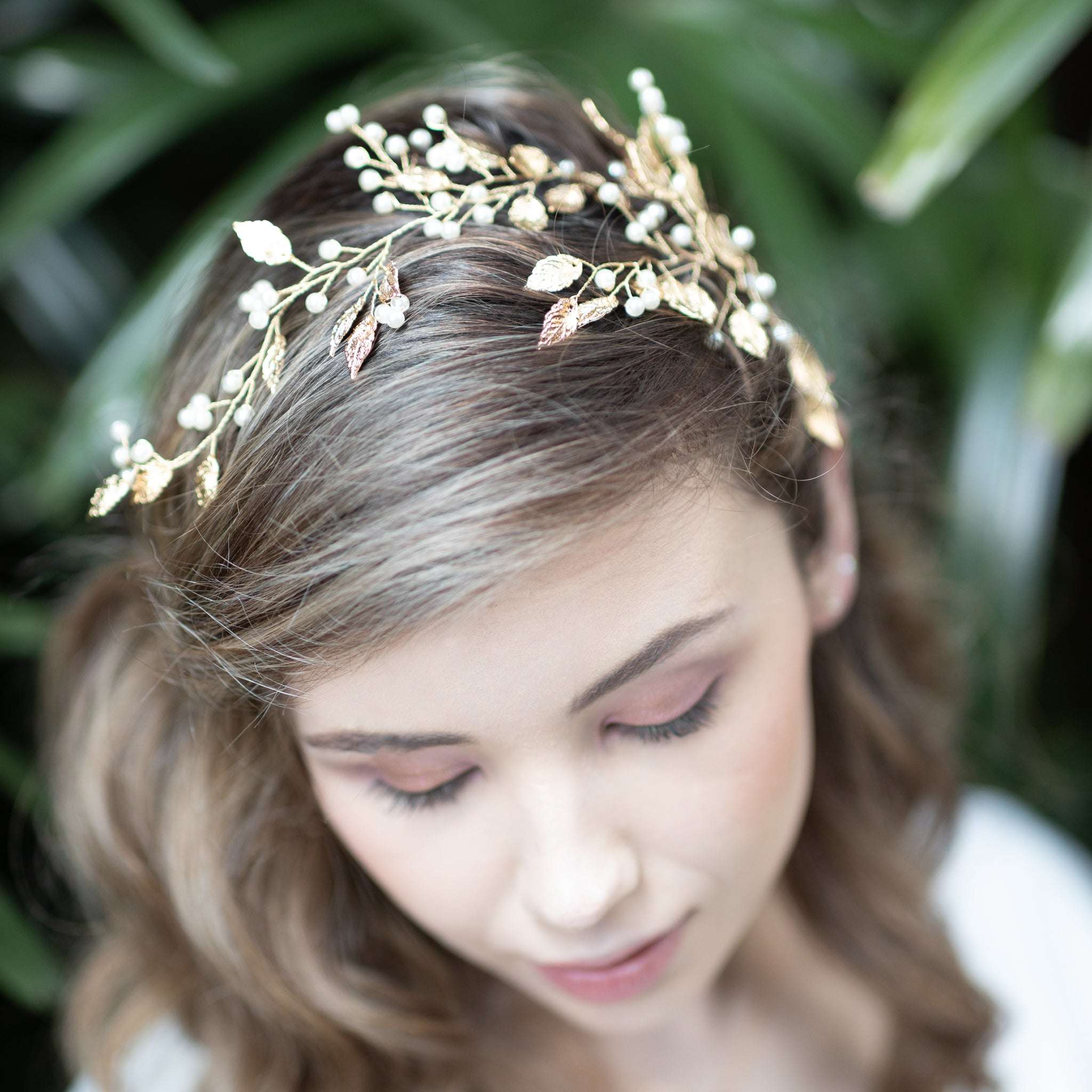 Jules Bridal - Liana, Golden Leaf Hair Vine with Pearls