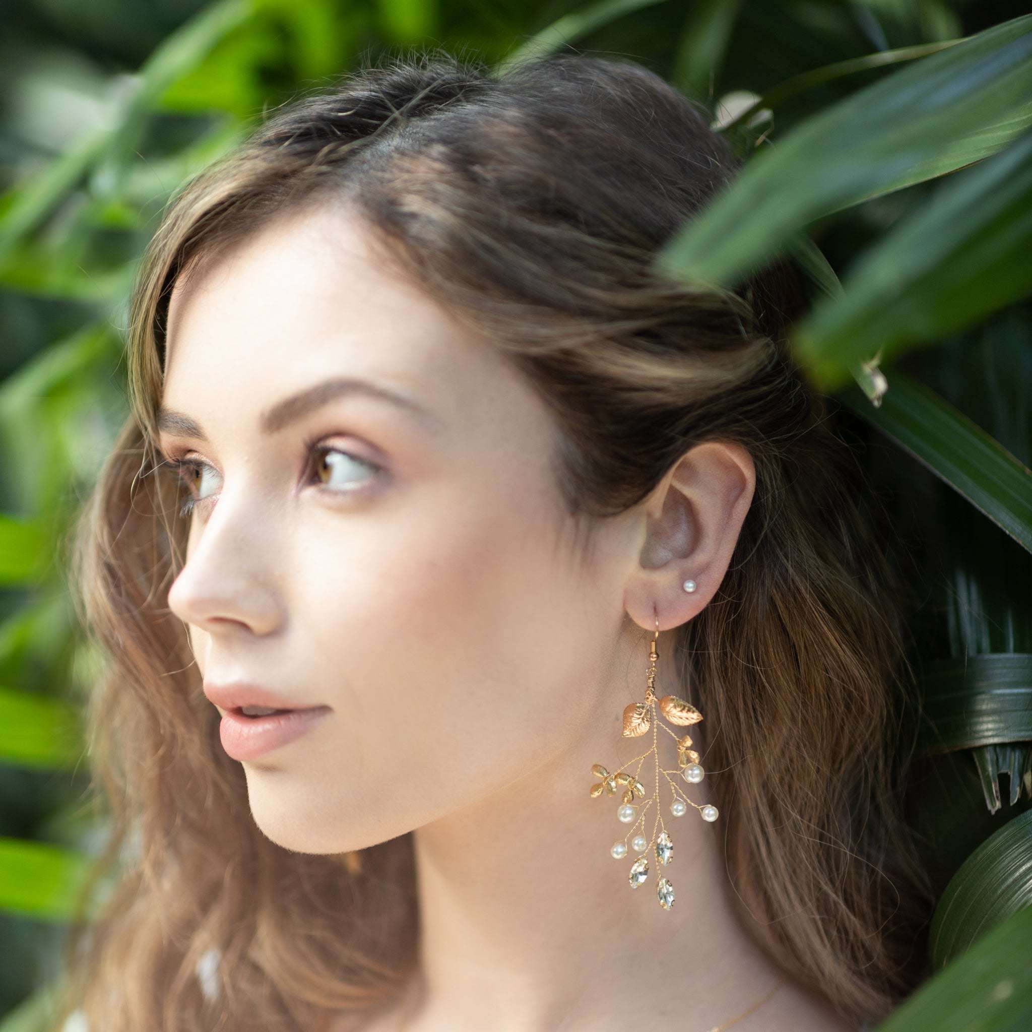 Jules Bridal - Lúna, 14K Gold Plated Freshwater Pearl Studs