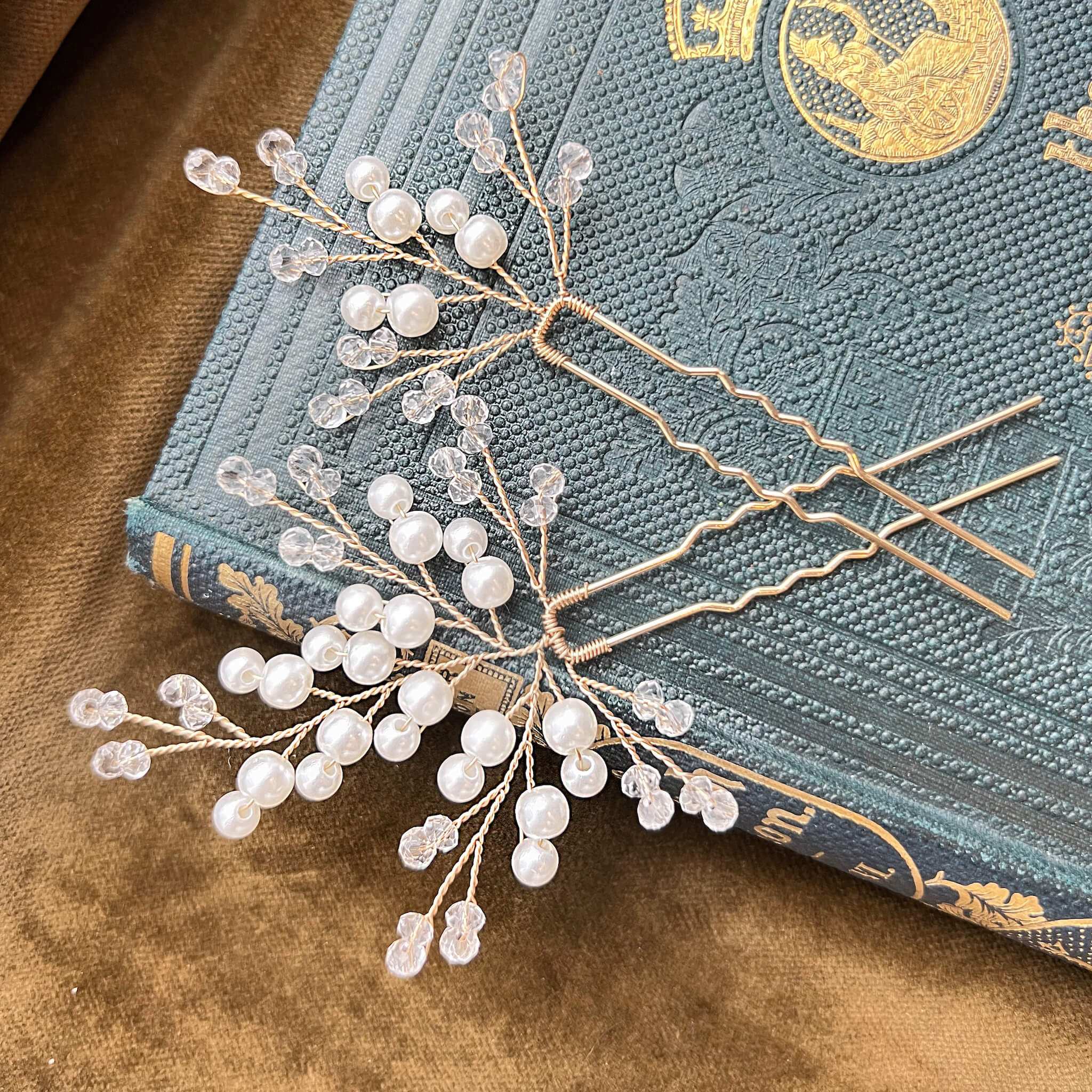 Jules Bridal - Mairead, Pearl & Crystal Hair Pin Set
