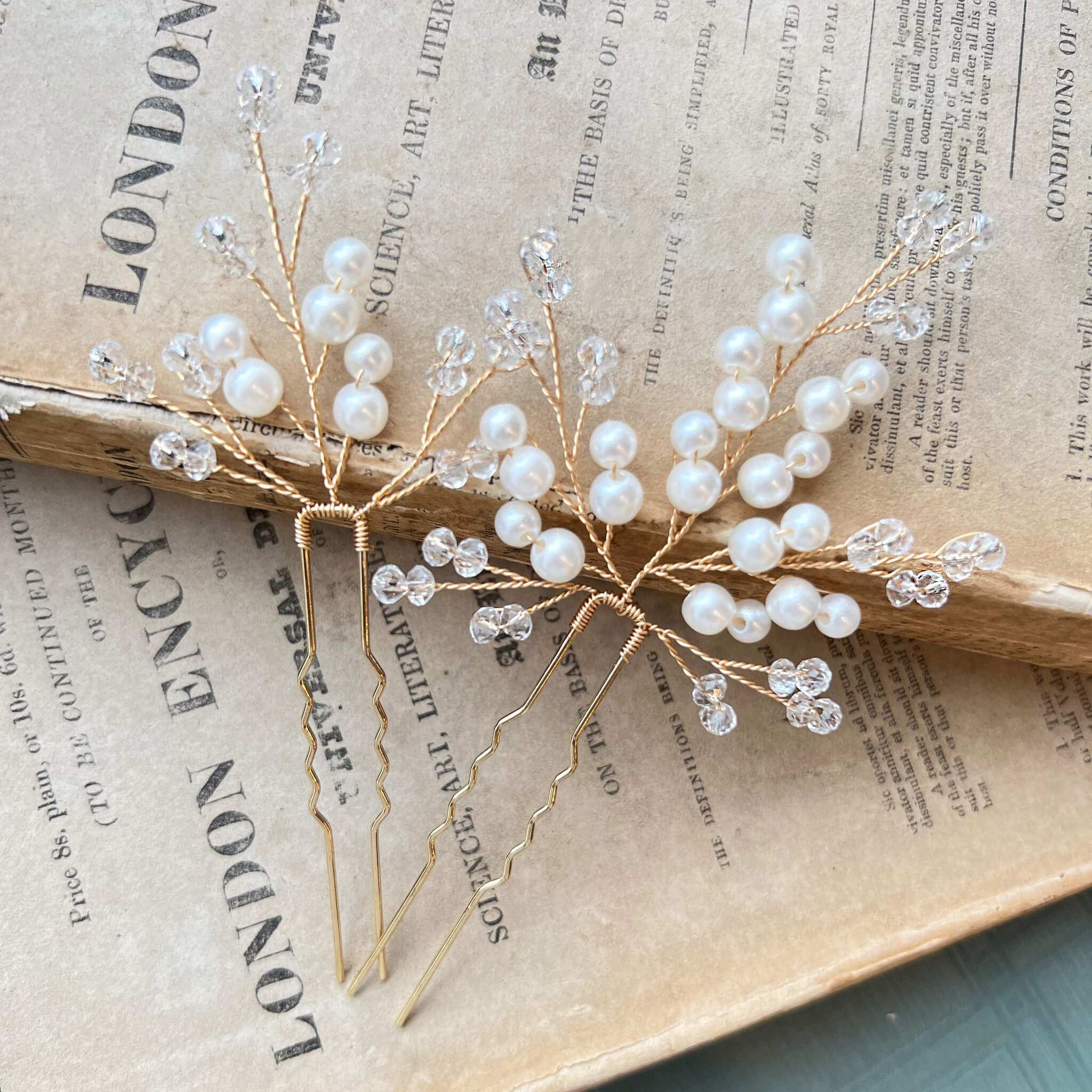 Jules Bridal - Mairead, Pearl & Crystal Hair Pin Set