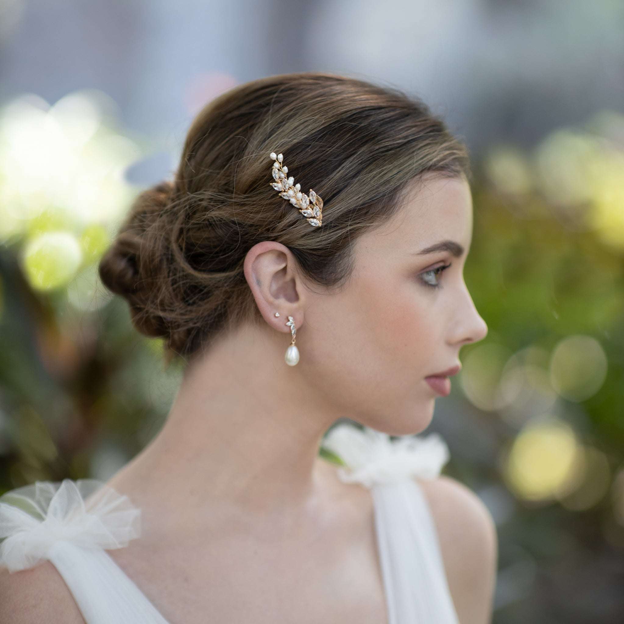 Jules Bridal - Malvina, Leaf Crystal Hair Comb with Pearls in Gold