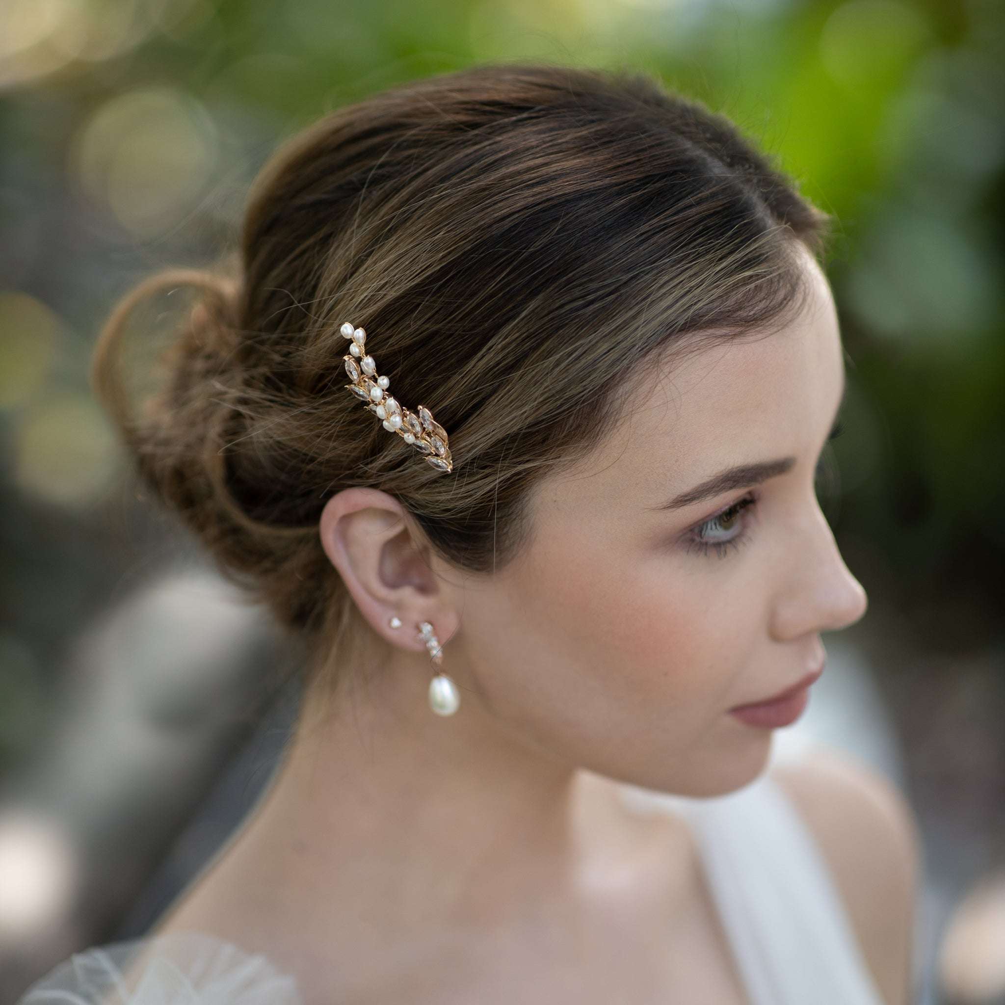 Jules Bridal - Malvina, Leaf Crystal Hair Comb with Pearls in Gold