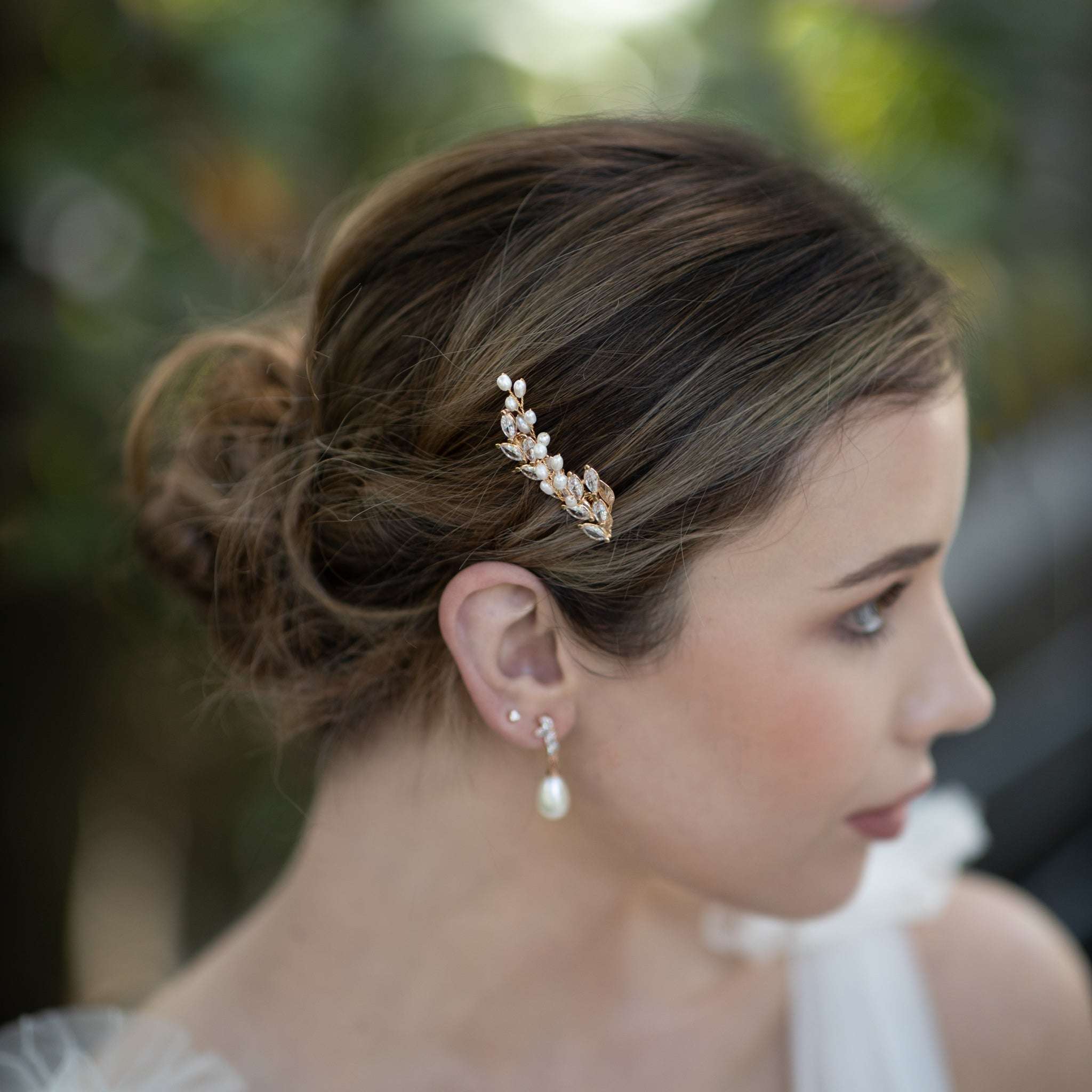 Jules Bridal - Malvina, Leaf Crystal Hair Comb with Pearls in Gold