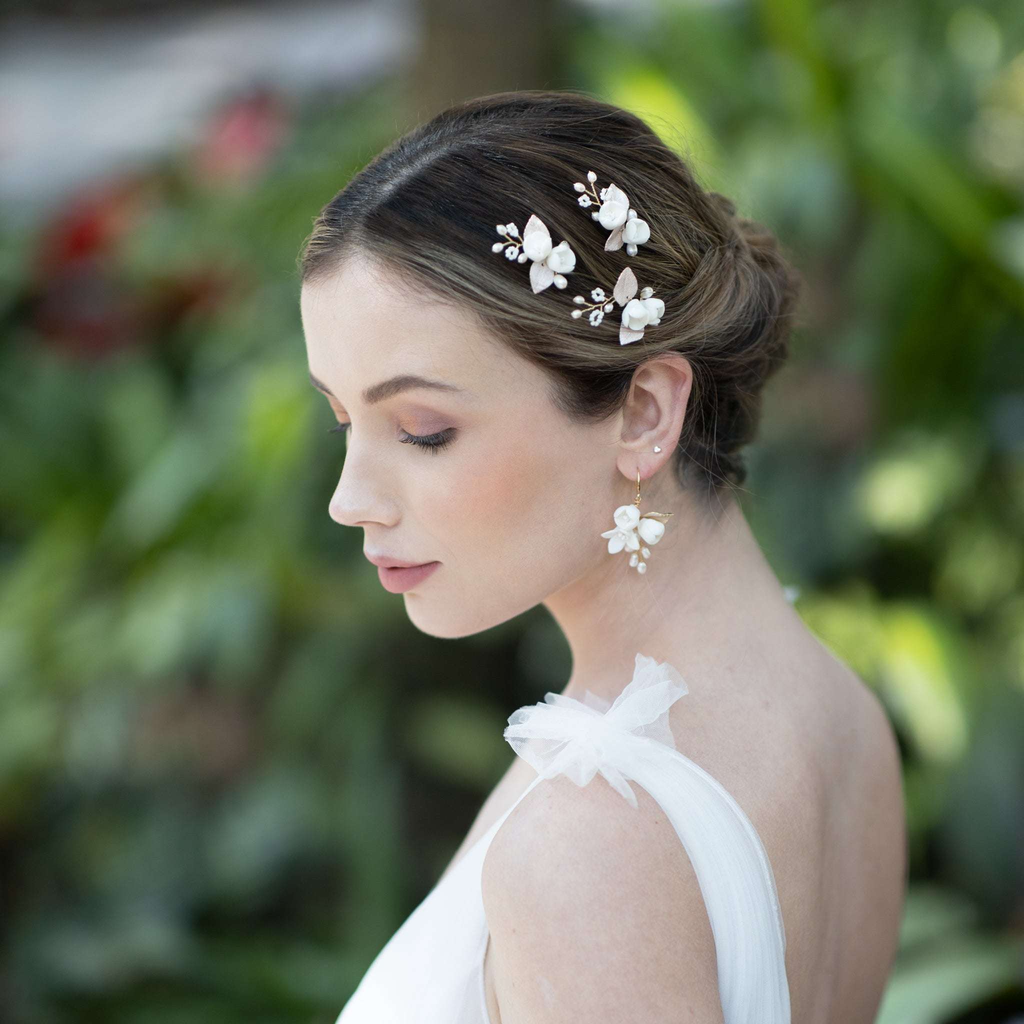 Jules Bridal - Posie, White Ceramic Floral Hair Pins with Pearls