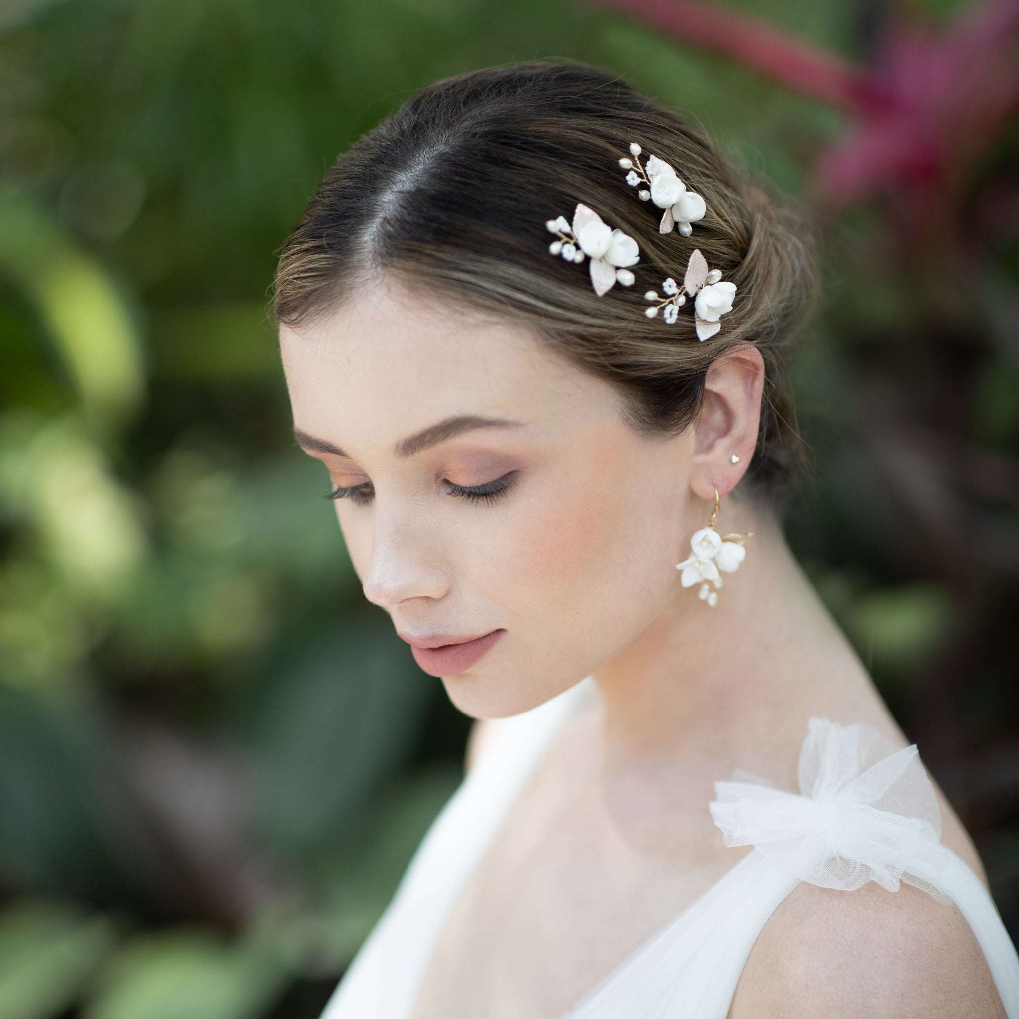 Jules Bridal - Posie, White Ceramic Floral Hair Pins with Pearls