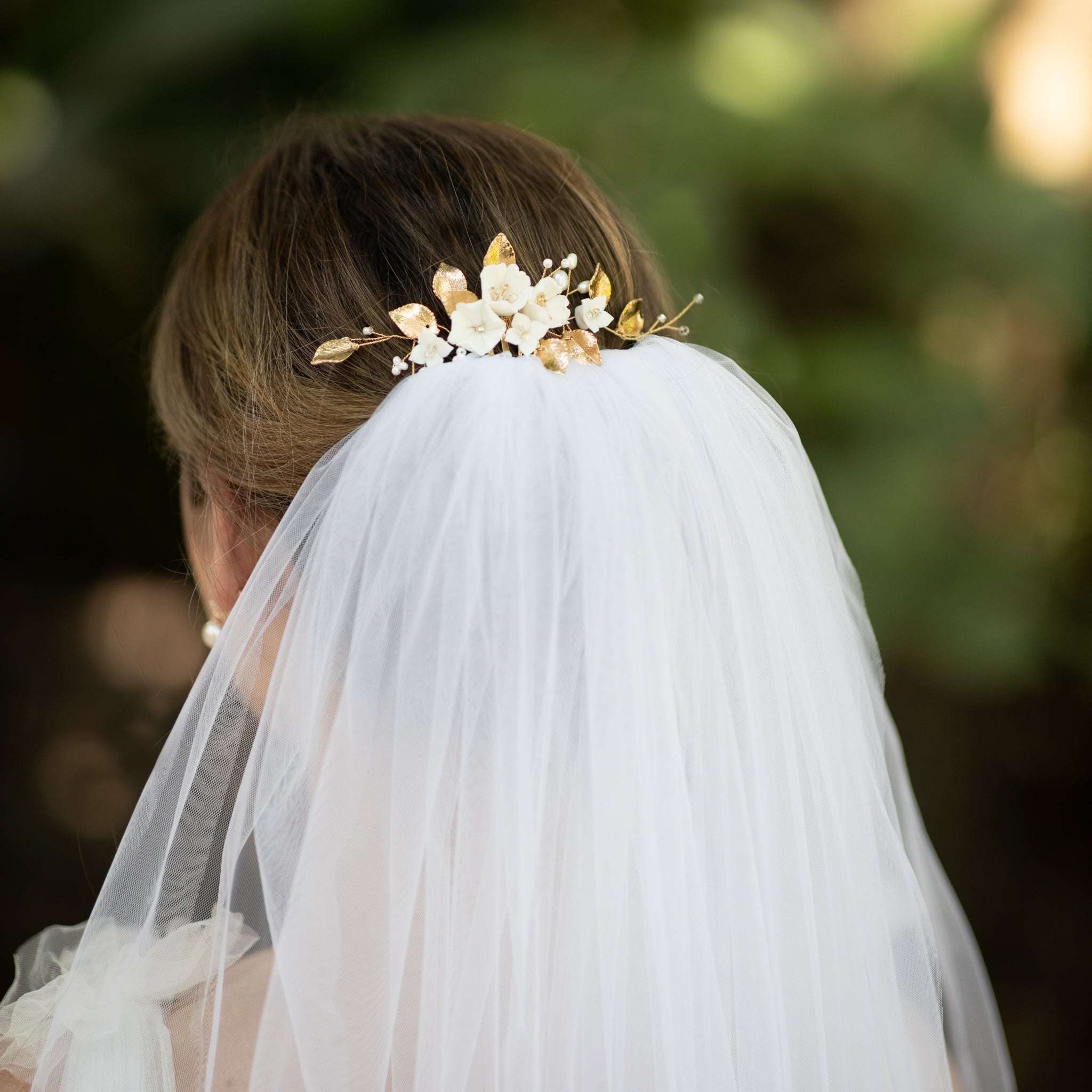Jules Bridal - Stefanie, White Ceramic Floral Hair Comb with Pearls & Gold Leaves