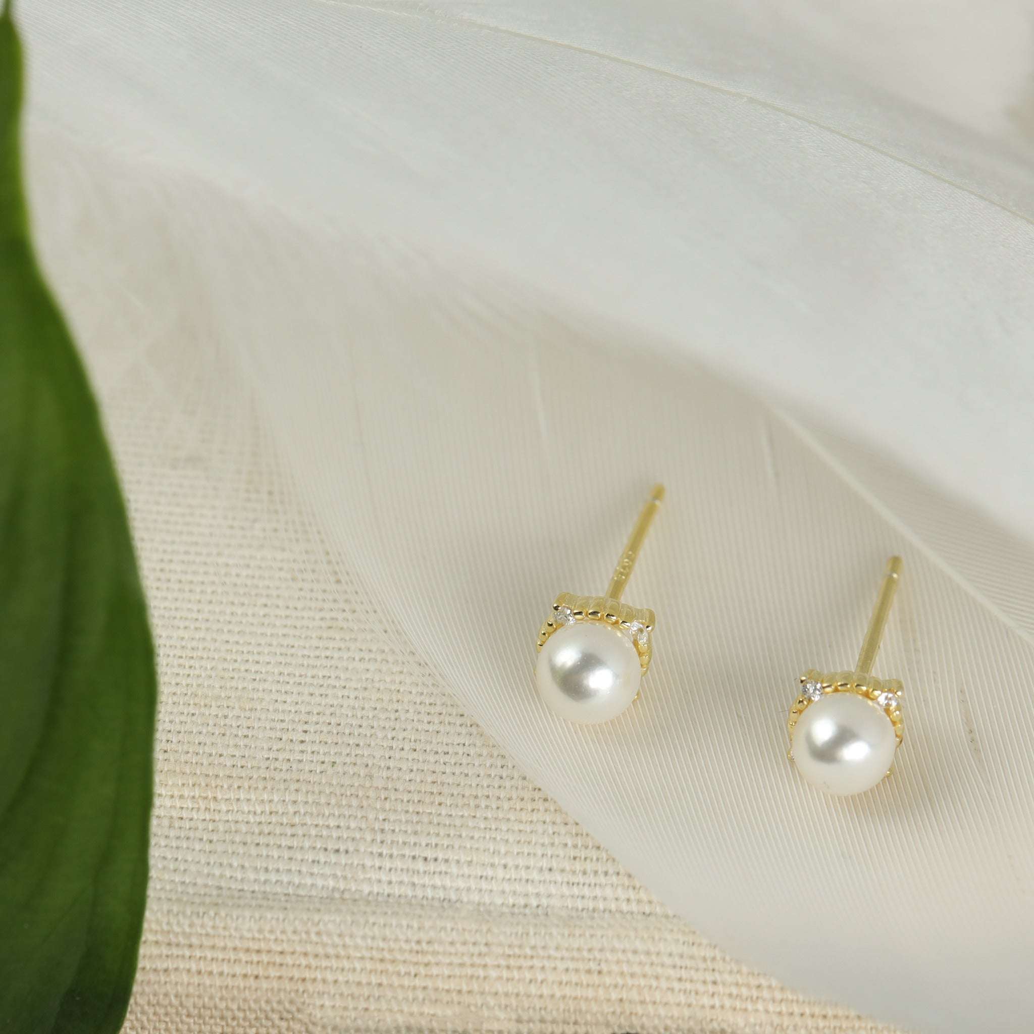 Jules Bridal - Zeus, Studs with Freshwater Pearl & Orbiting Crystal