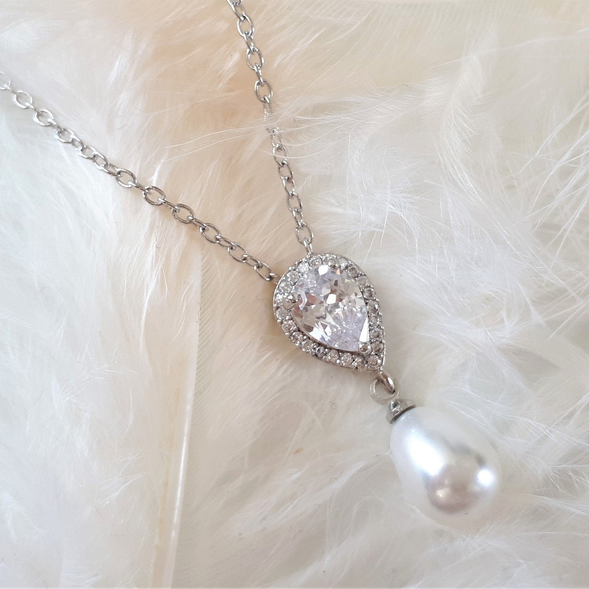 Jules Bridal - Alisha, Silver Freshwater Pearl Pendant