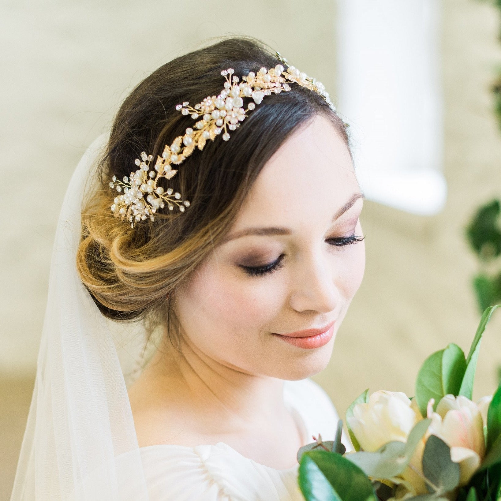 Jules Bridal - Anna, Leaf & Pearl Hair Vine