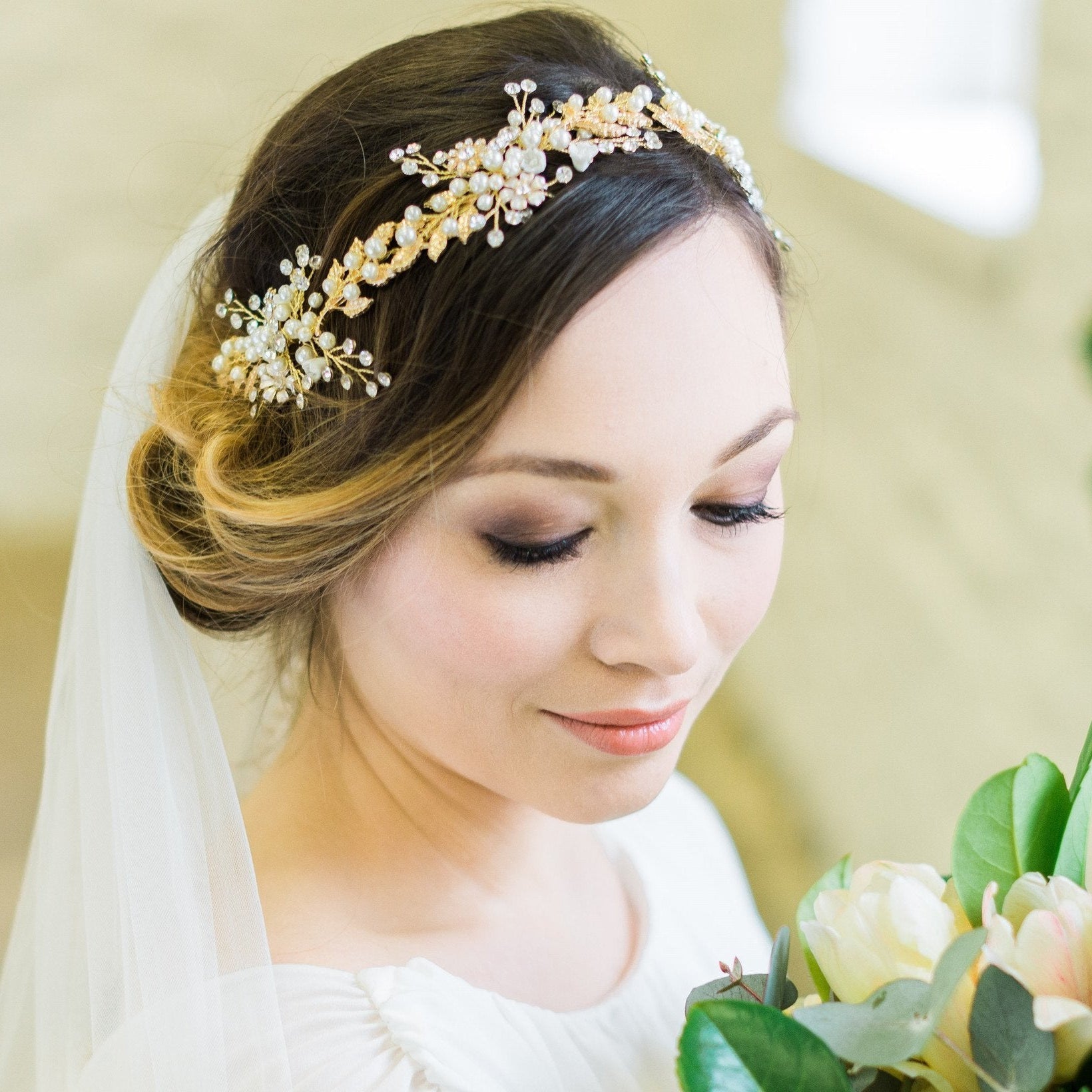 Jules Bridal - Anna, Leaf & Pearl Hair Vine