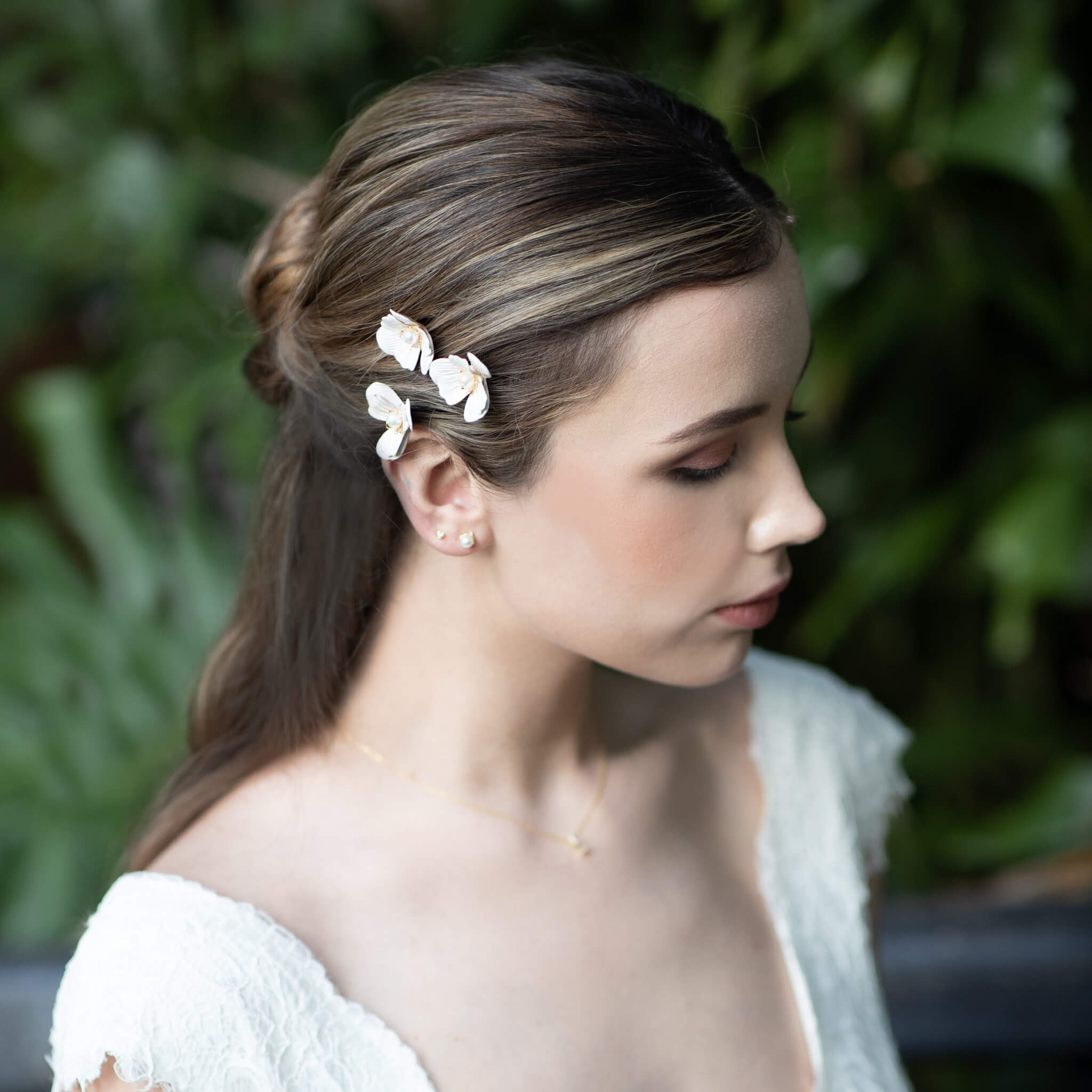 Jules Bridal - Colette, Pearl & Enamel Floral Hair Pin Set in Gold