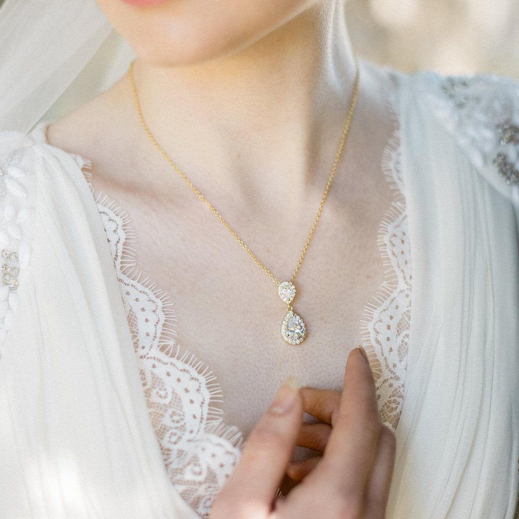 Jules Bridal - Gold Sparkling Teardrop Crystal Jewellery Set, Jodie