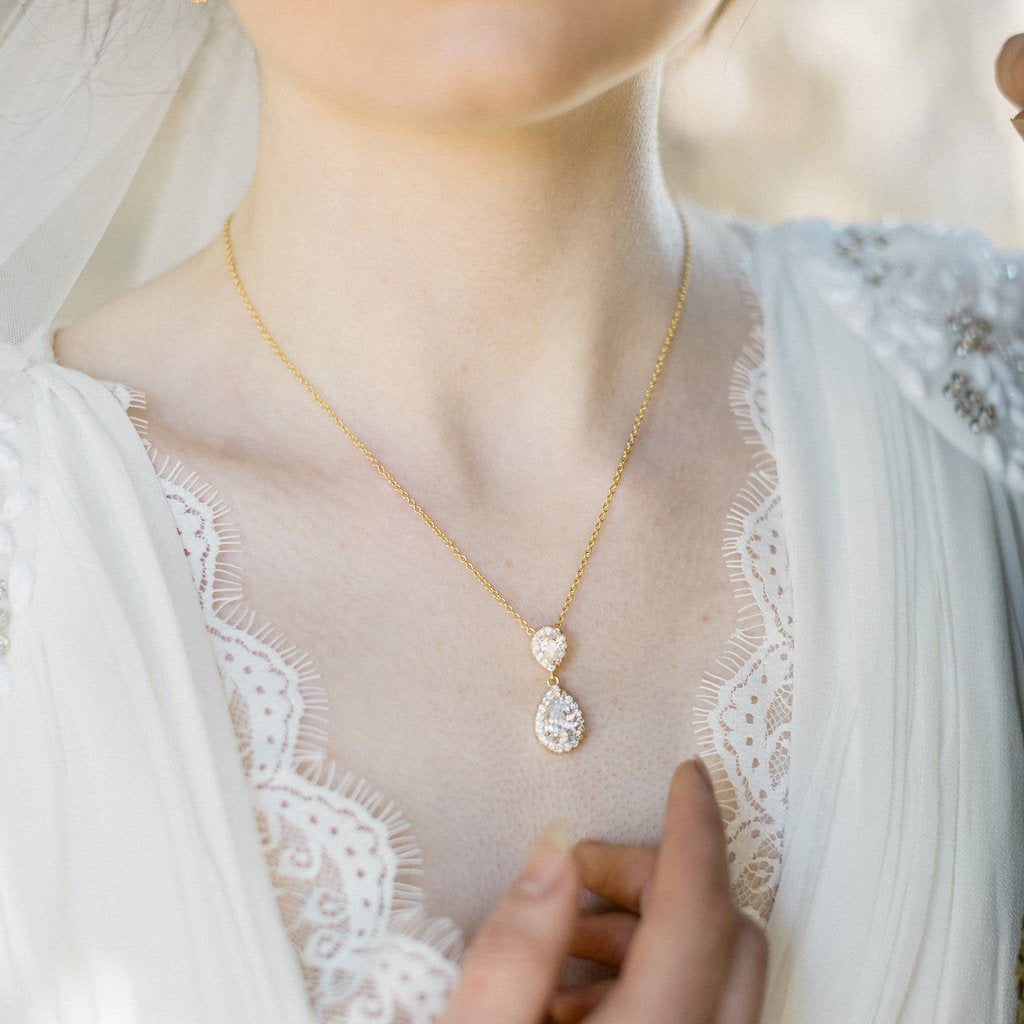 Jules Bridal - Gold Sparkling Teardrop Crystal Jewellery Set, Jodie