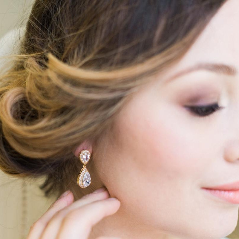 Jules Bridal - Gold Sparkling Teardrop Crystal Jewellery Set, Jodie