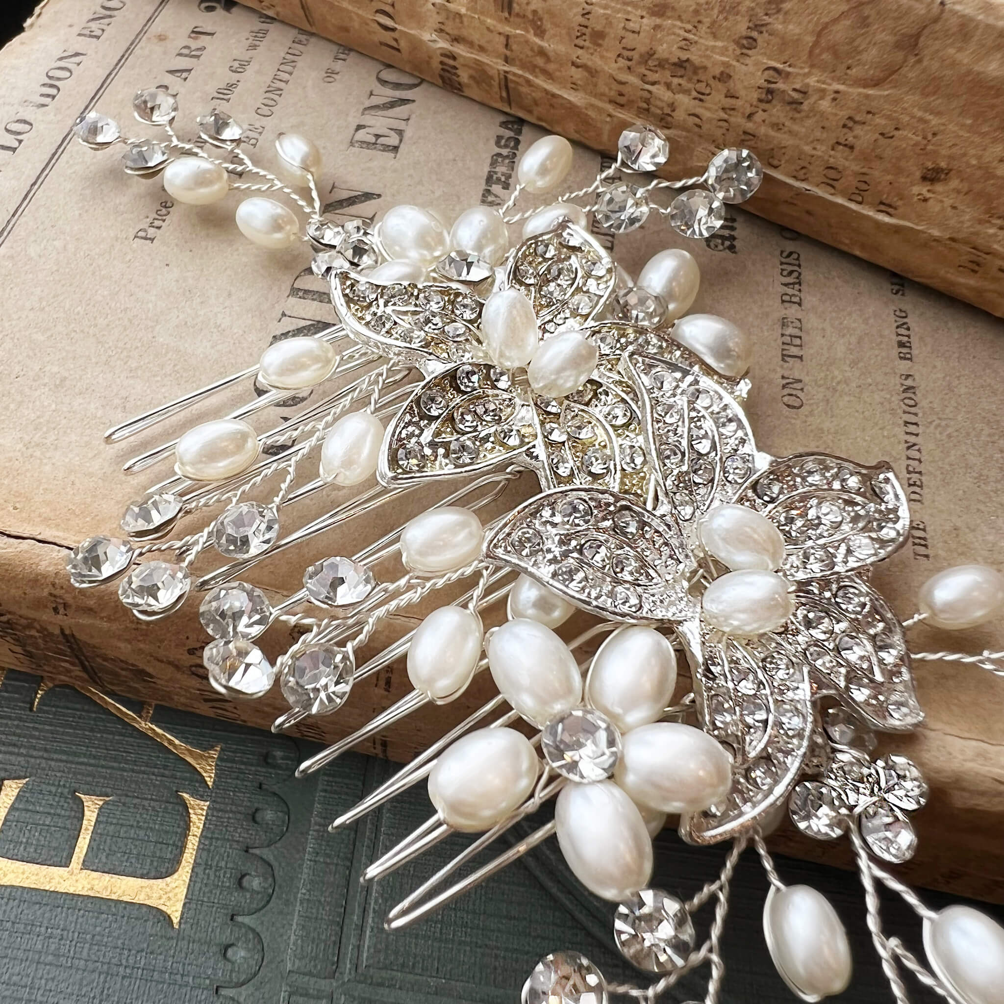 Jules Bridal - Izzie, Floral Wedding Hair Comb in Silver