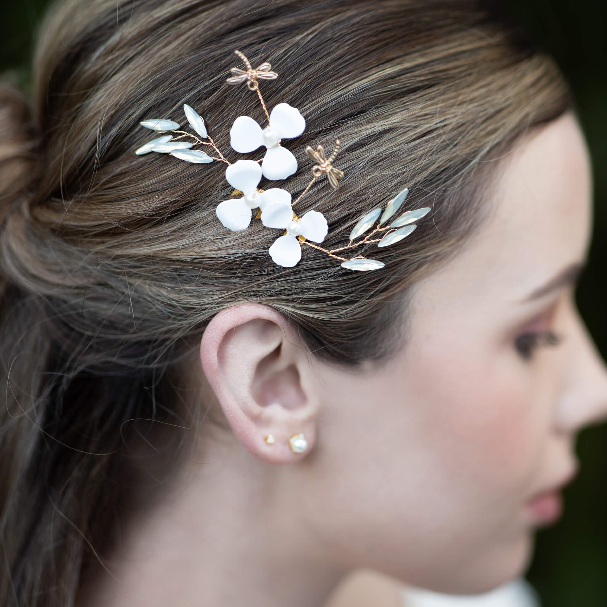 Jules Bridal - Kirstin, Goldtone Floral Hair Comb with Dragonfly Motifs