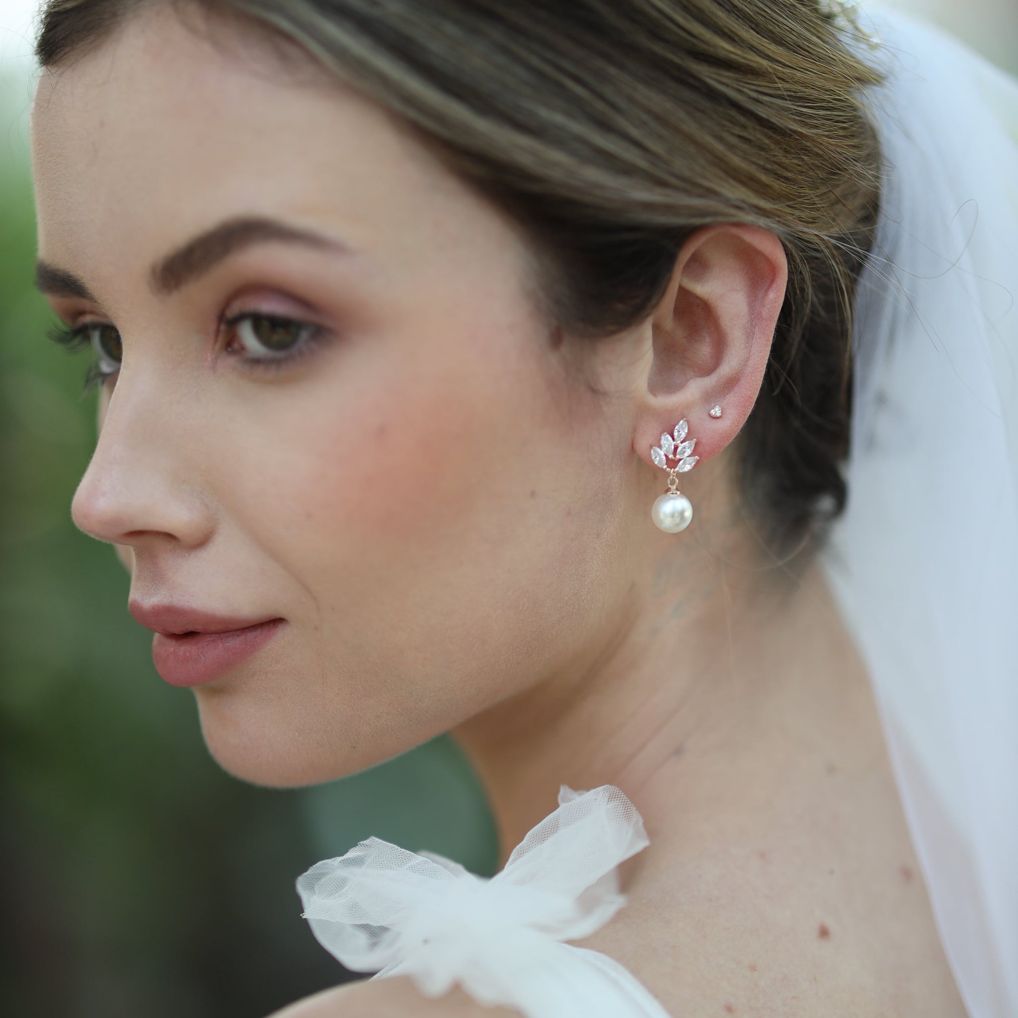 Jules Bridal - Leaf, Rose Gold Sparkling Pearl Drop Earrings