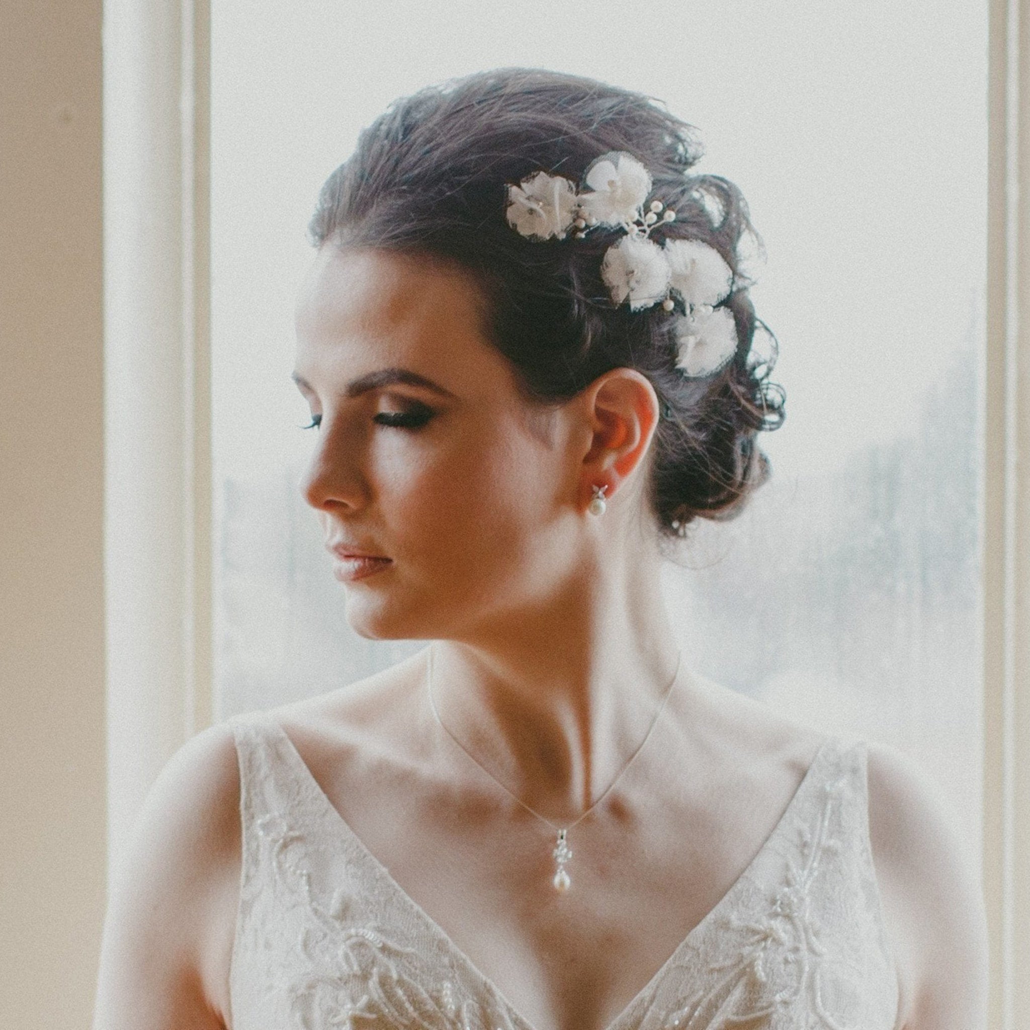 Jules Bridal - Liliane, Petal Style Pearl Earrings