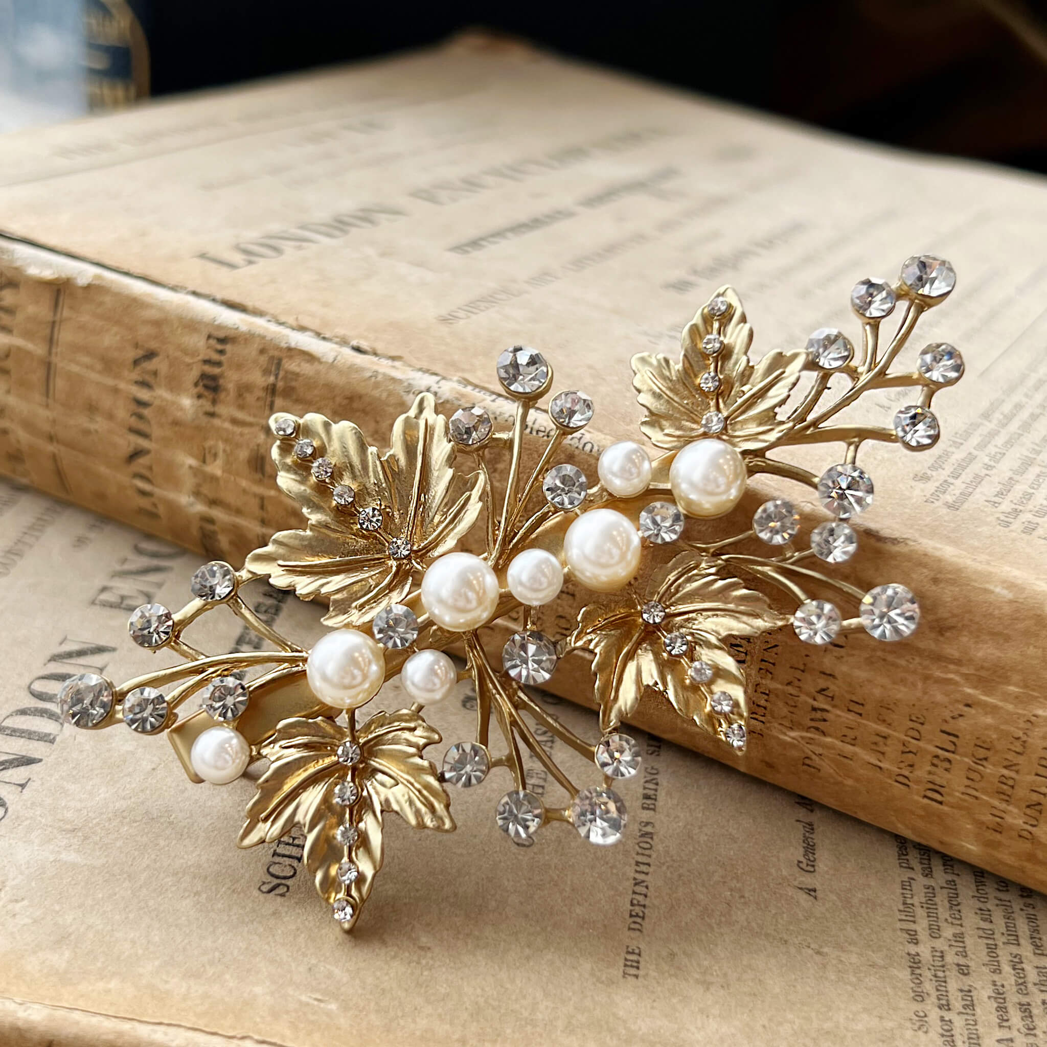 Jules Bridal - Maple, Gold Leaf Hair Clip