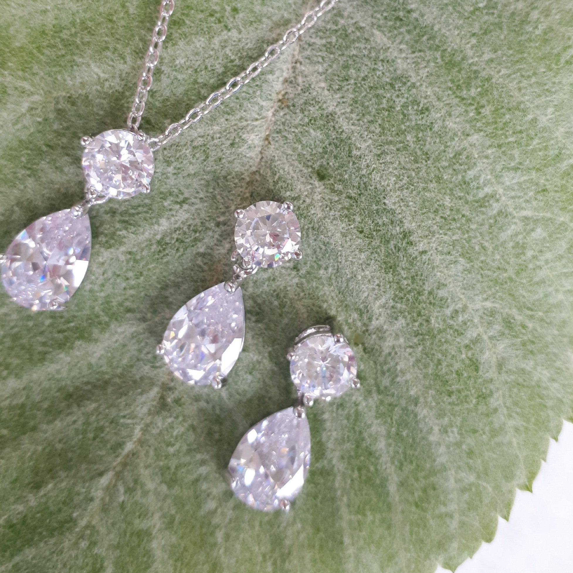 Jules Bridal - Maria, Crystal Teardrop Earrings & Pendant Set