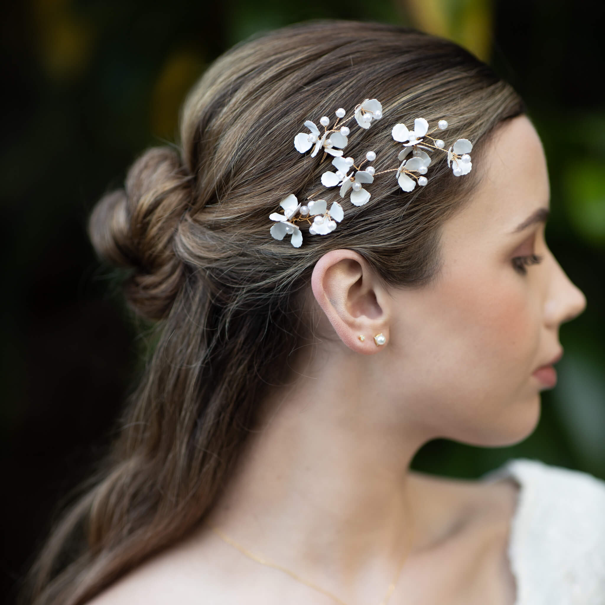 Jules Bridal - Nairna, Floral Hair Pin Set in Gold with Pearls