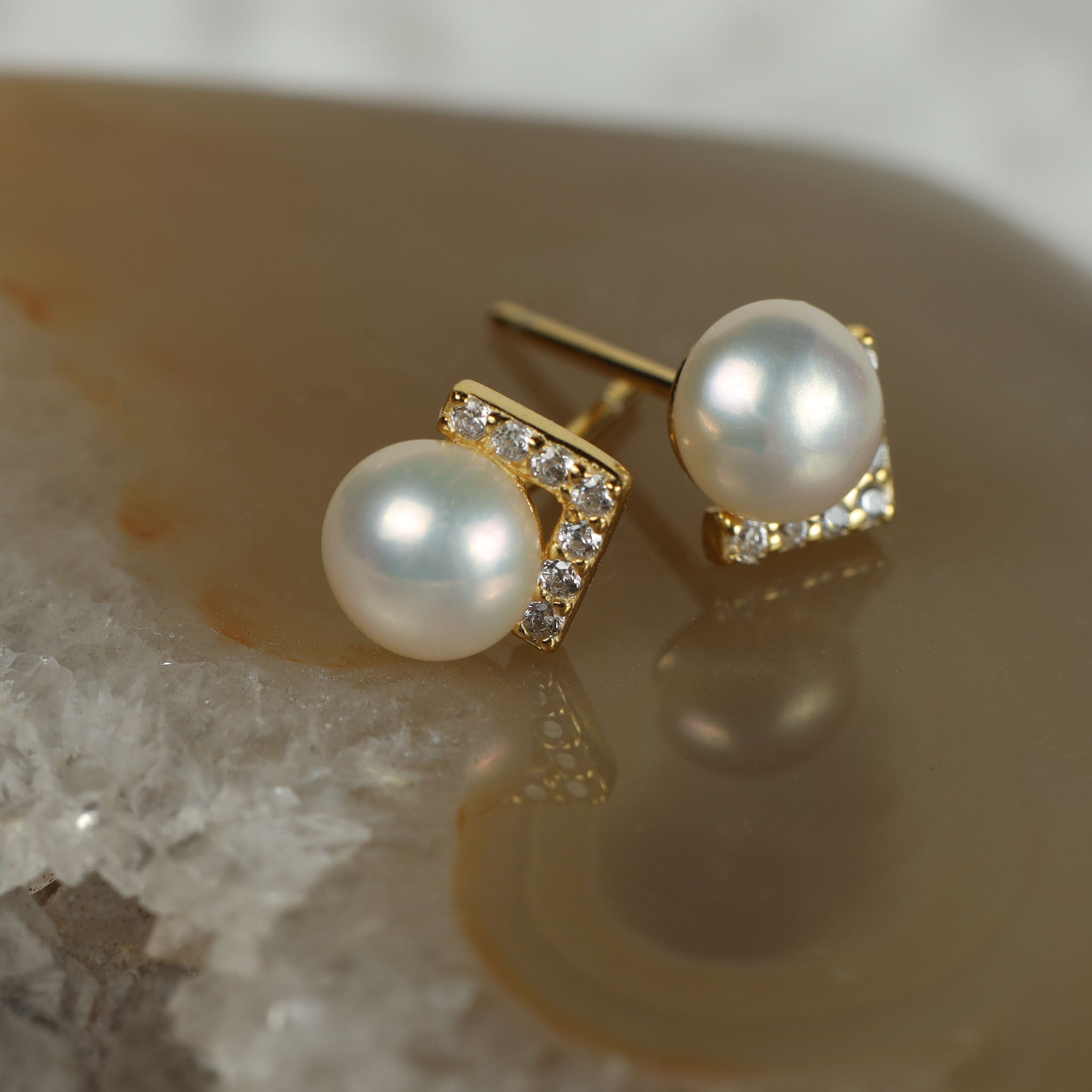 Jules Bridal - Siv, Studs with Freshwater Pearl Nested Crystals