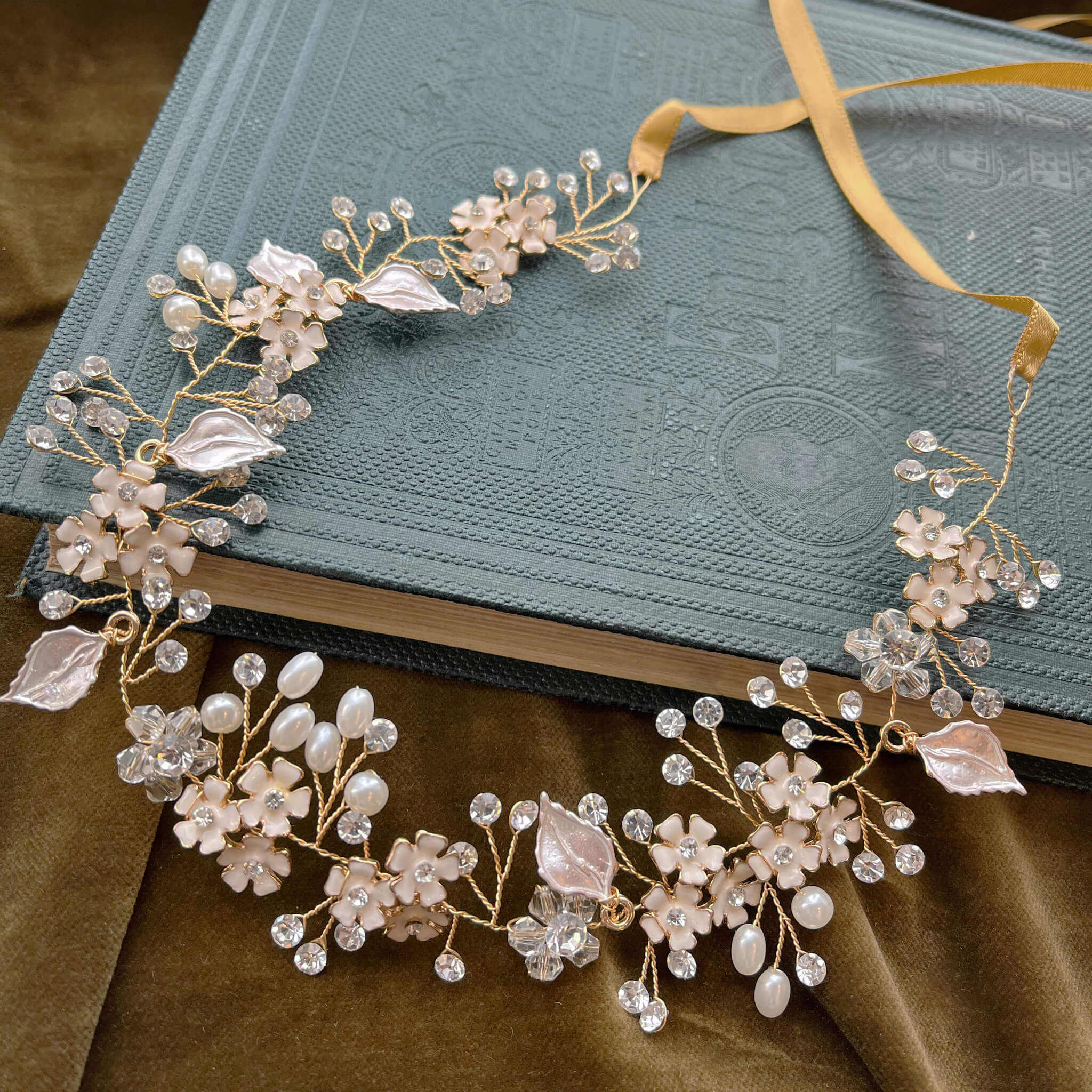 Jules Bridal - Wilde, Leaf, Crystal and Pearl Hair Vine