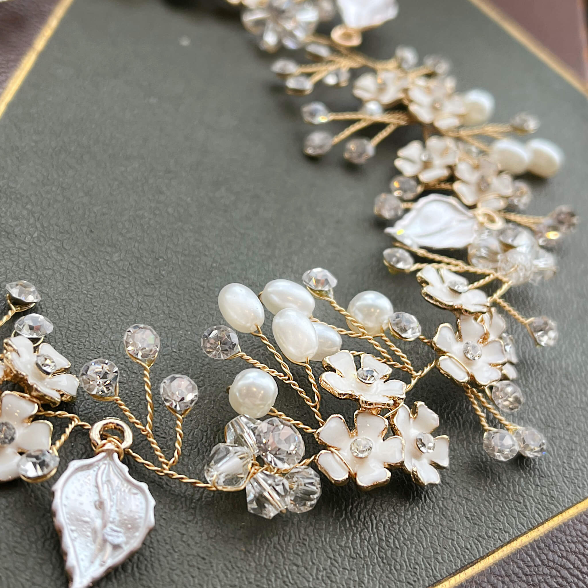 Jules Bridal - Wilde, Leaf, Crystal and Pearl Hair Vine