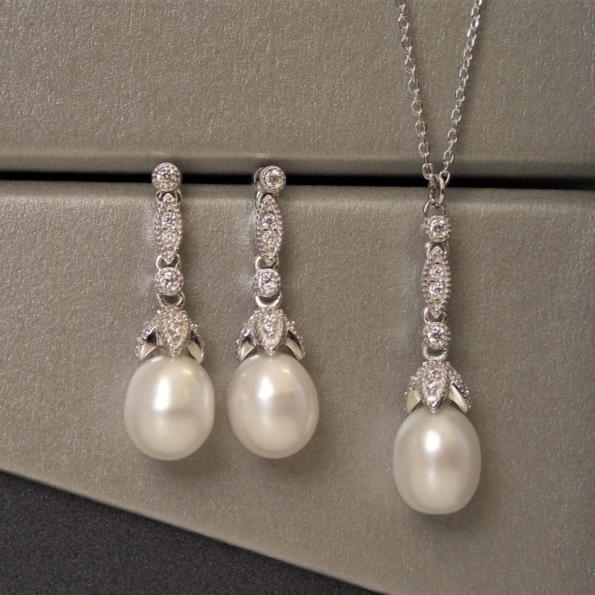 Jules Bridal - Beverly, Freshwater Pearl Set