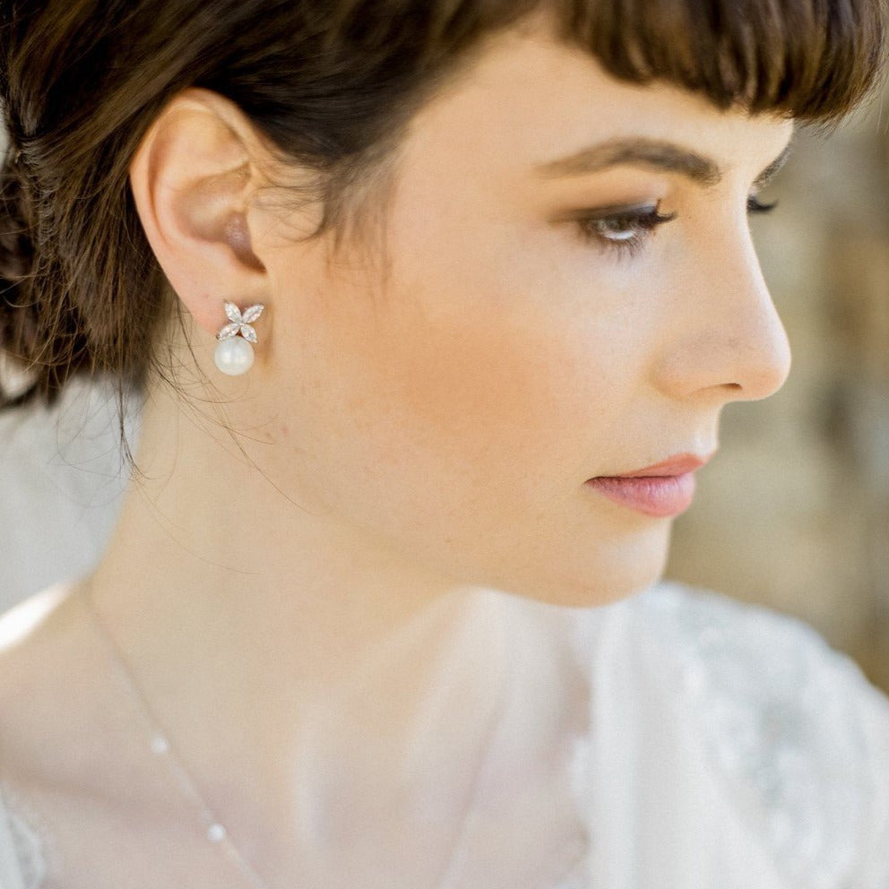 Liliane Pearl & Crystal Pendant & Earrings 2