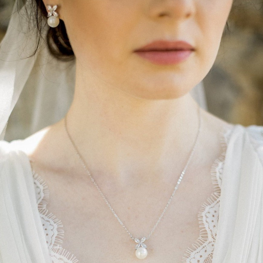 Liliane Pearl & Crystal Pendant & Earrings