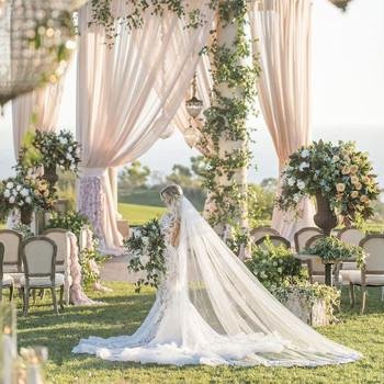 Wedding Theme Trend Colours - Greenery by Pantone