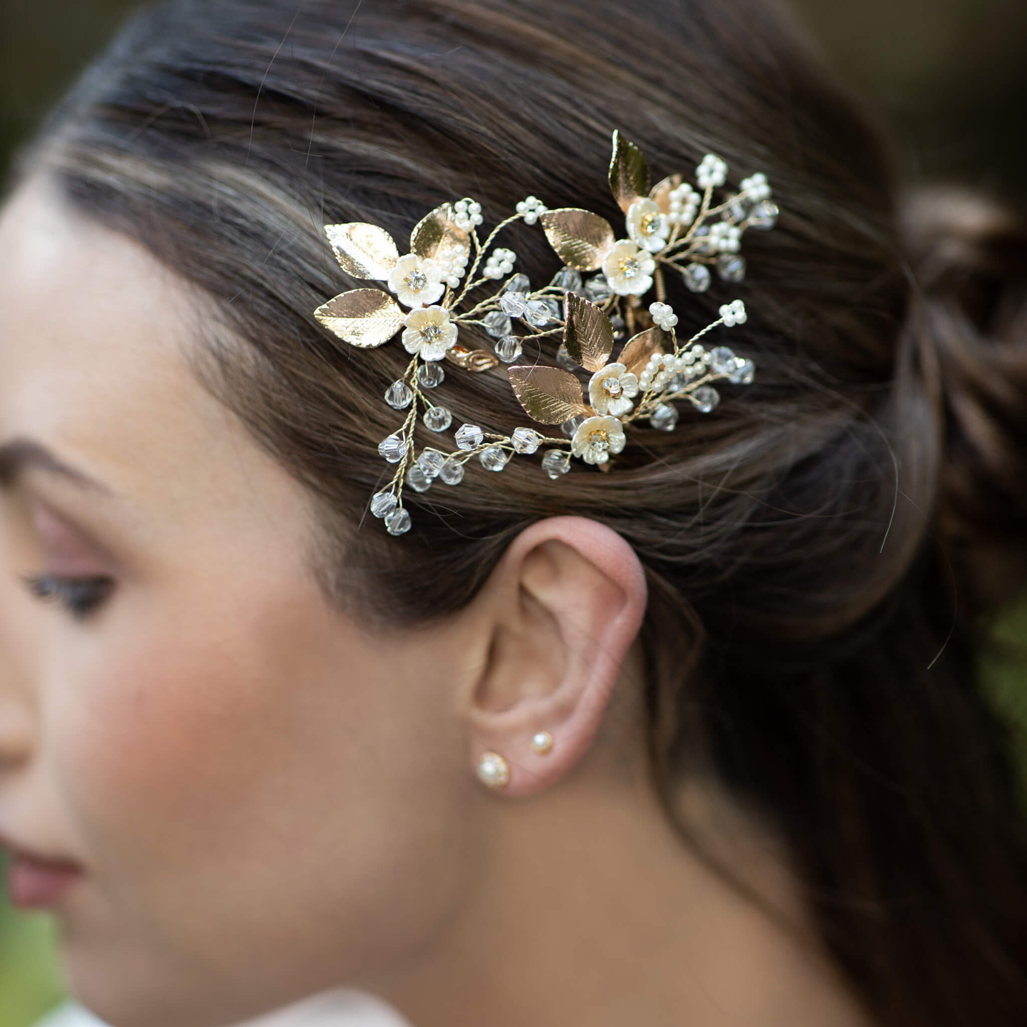 Jules Bridal - Bergdis, Golden Floral Beaded Hair PinSet