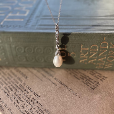 Beverly, Freshwater Pearl Pendant Necklace