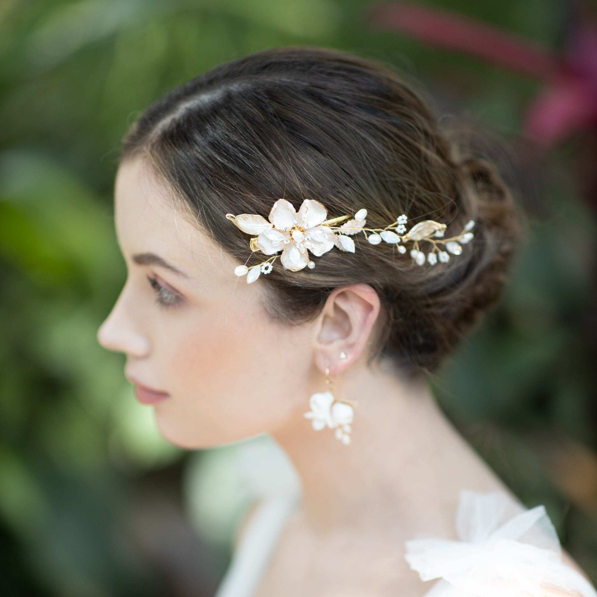 Jules Bridal - Emilia, Pearl & Opal Floral Hair Clip in Gold